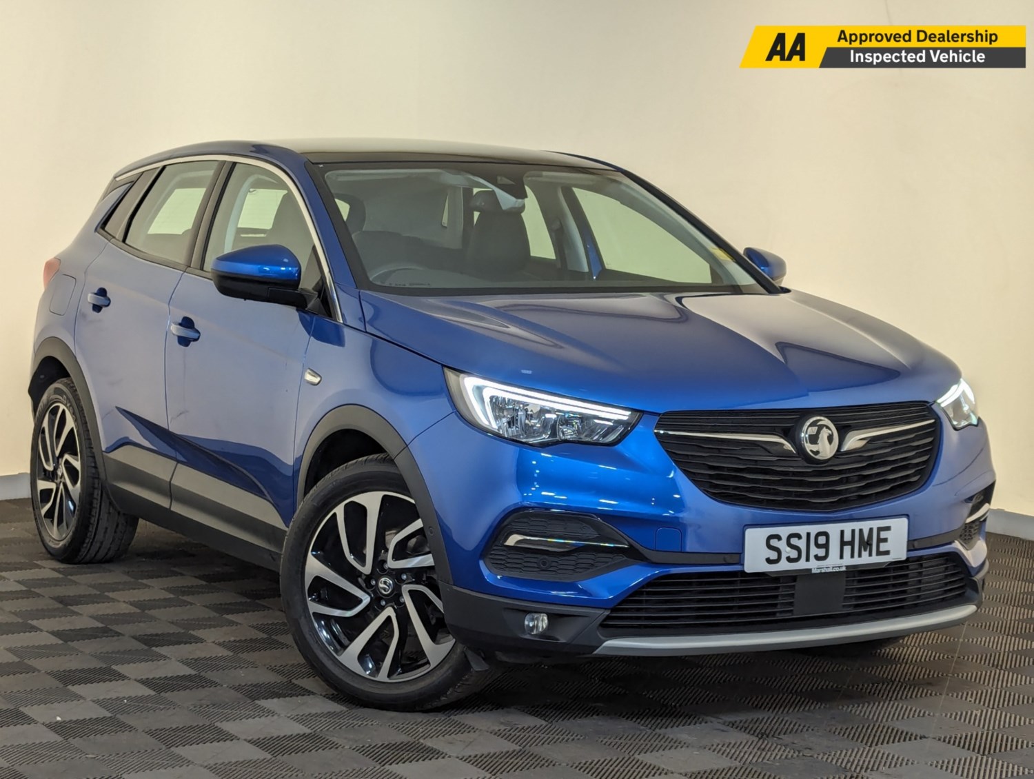 Vauxhall Grandland X Listing Image