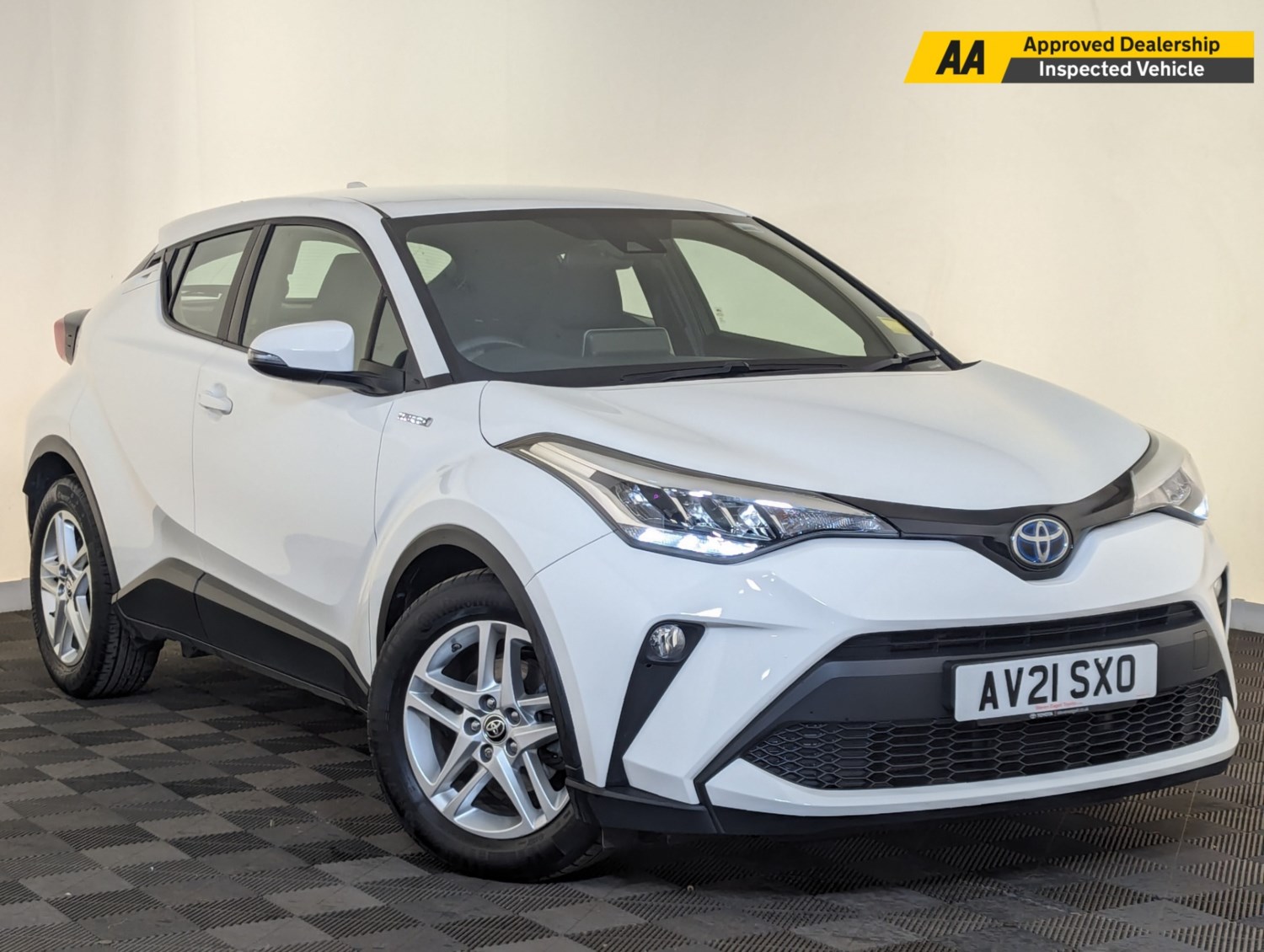 Toyota C-HR Listing Image