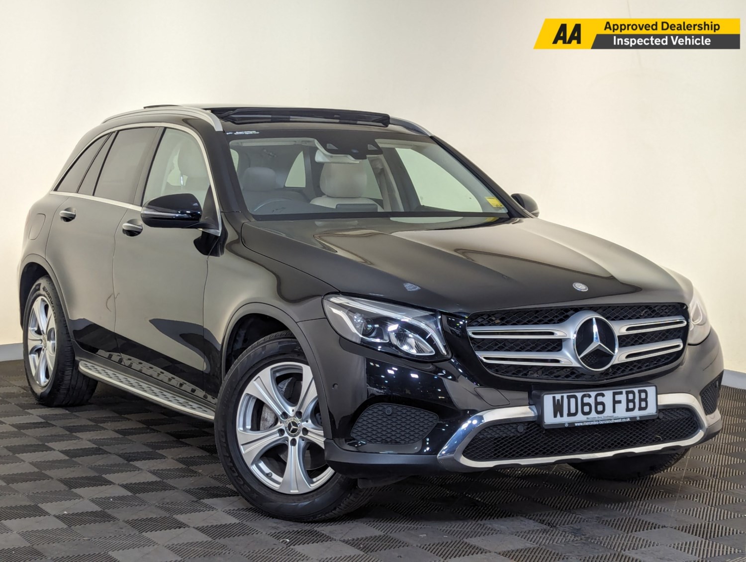 Mercedes-Benz GLC Listing Image