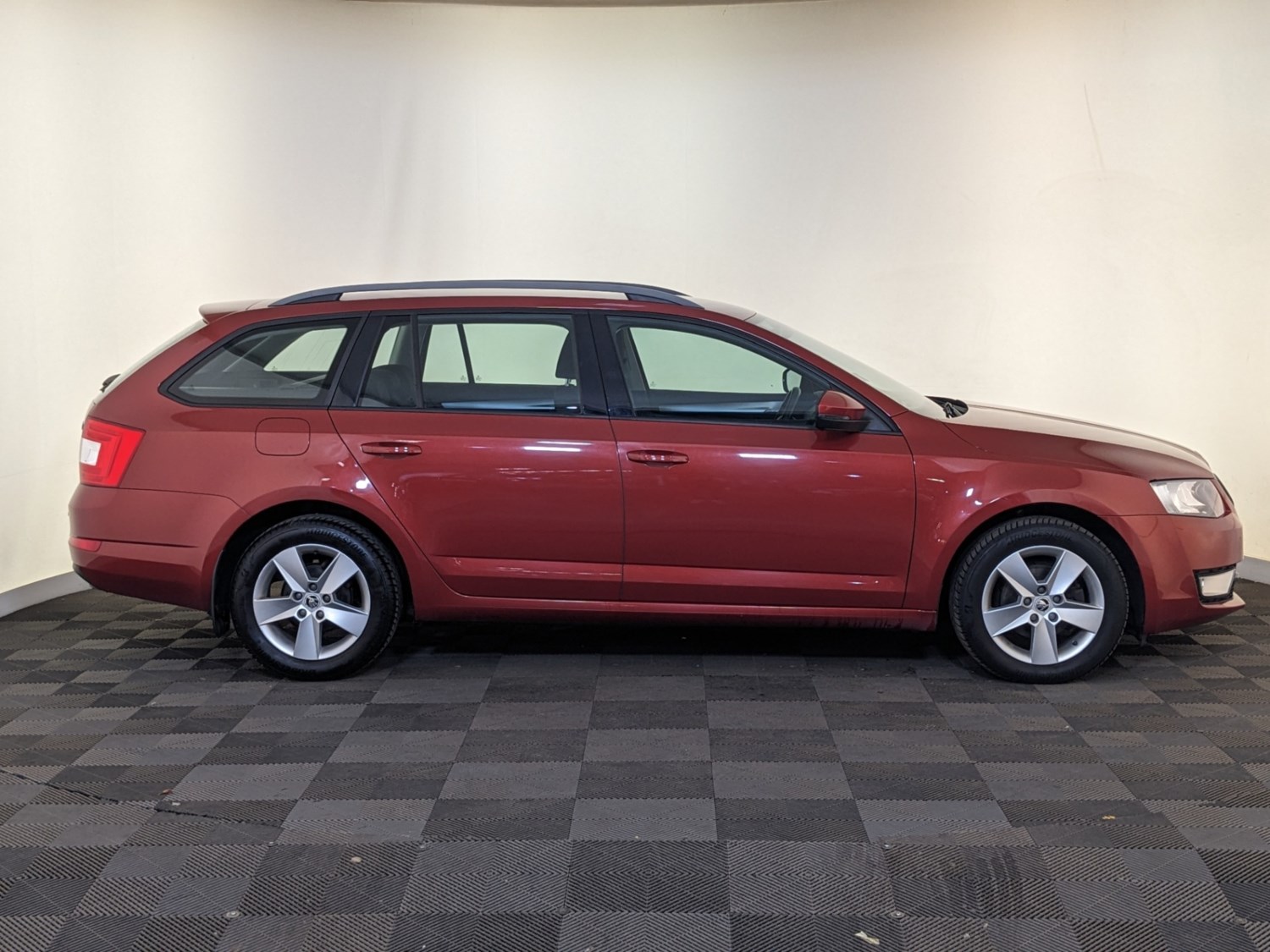 Skoda Octavia Listing Image