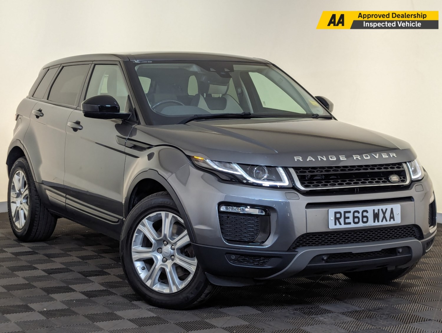 Land Rover Range Rover Evoque Listing Image