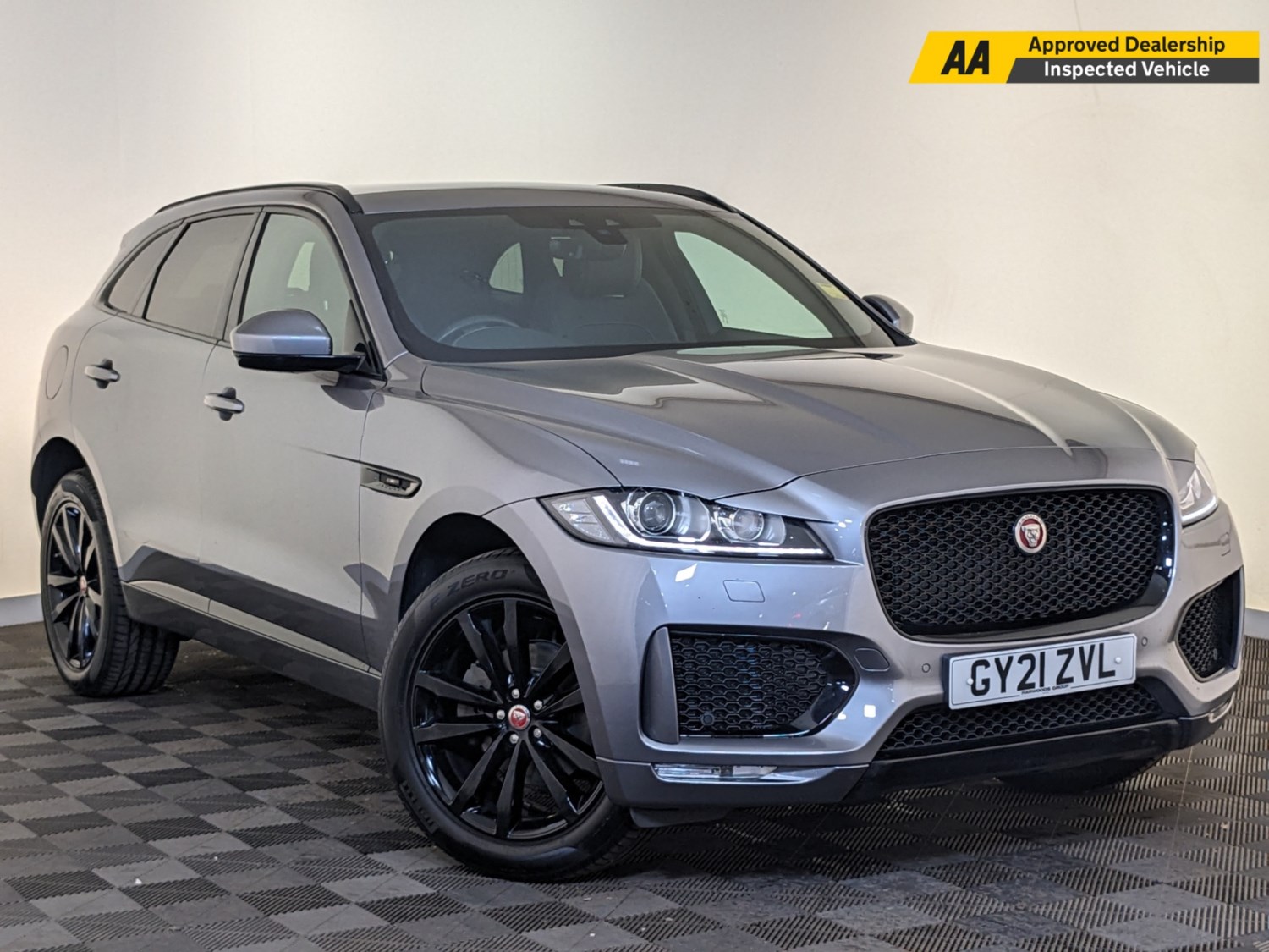 Jaguar F-PACE Listing Image