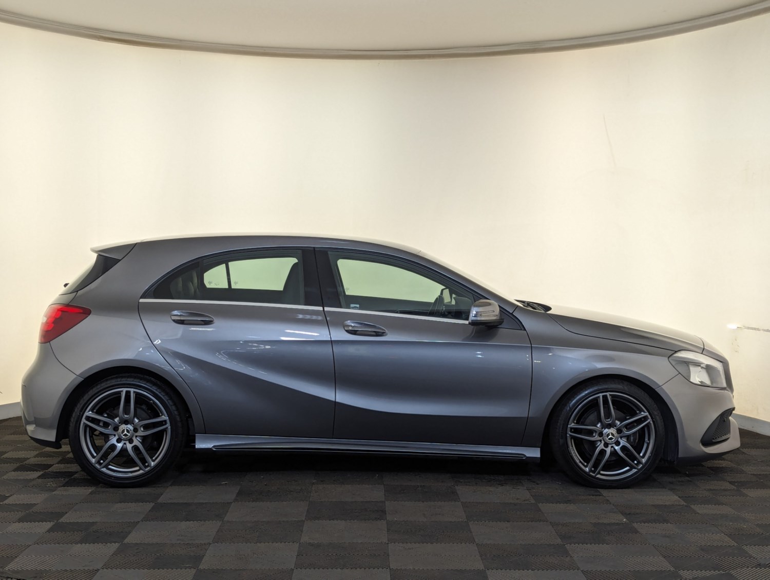 Mercedes-Benz A-Class Listing Image