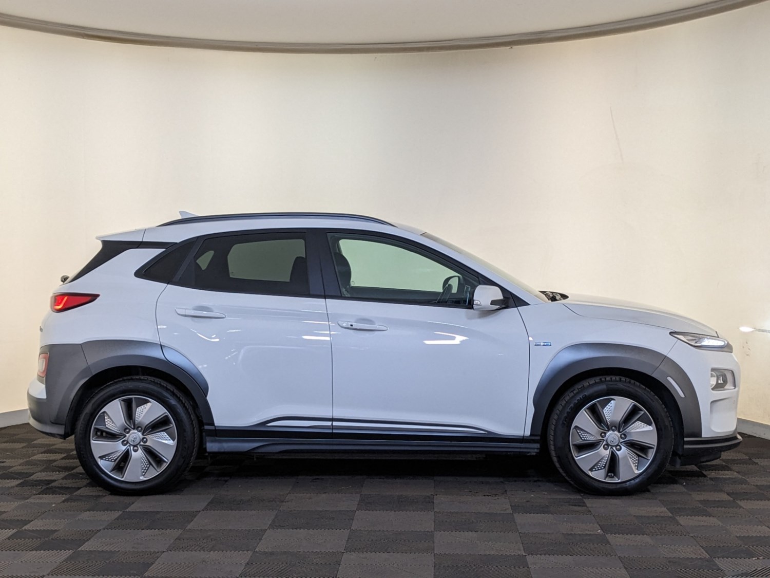 Hyundai KONA Listing Image