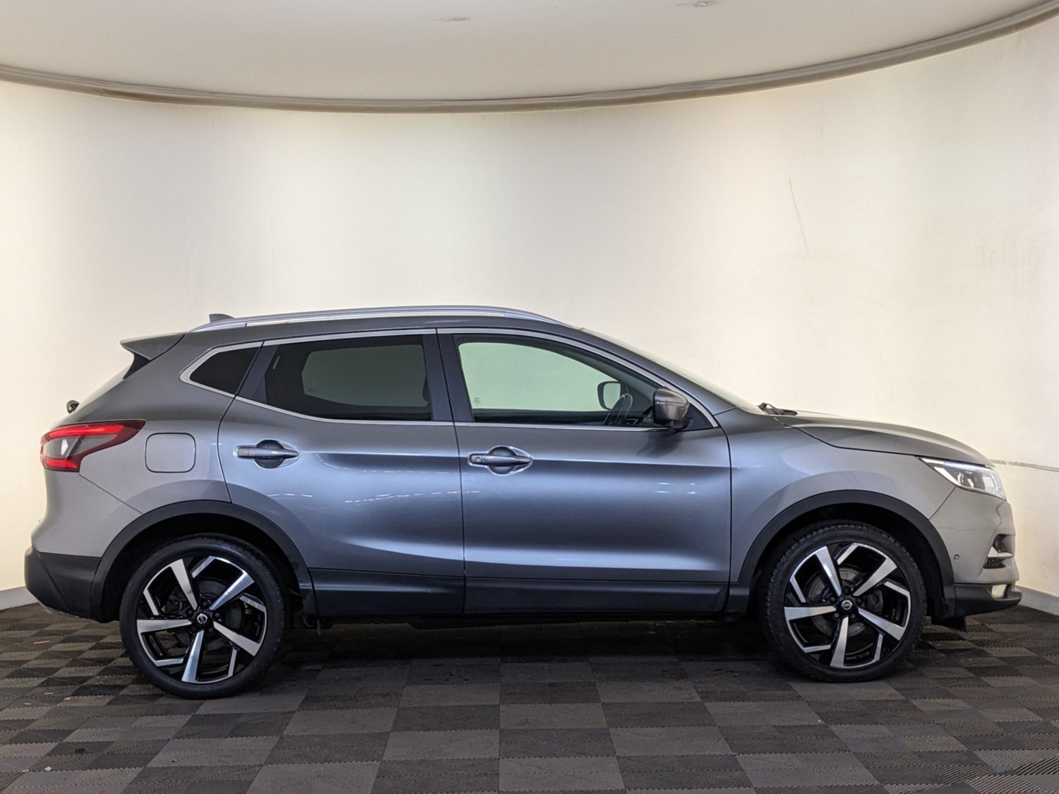 Nissan Qashqai Listing Image