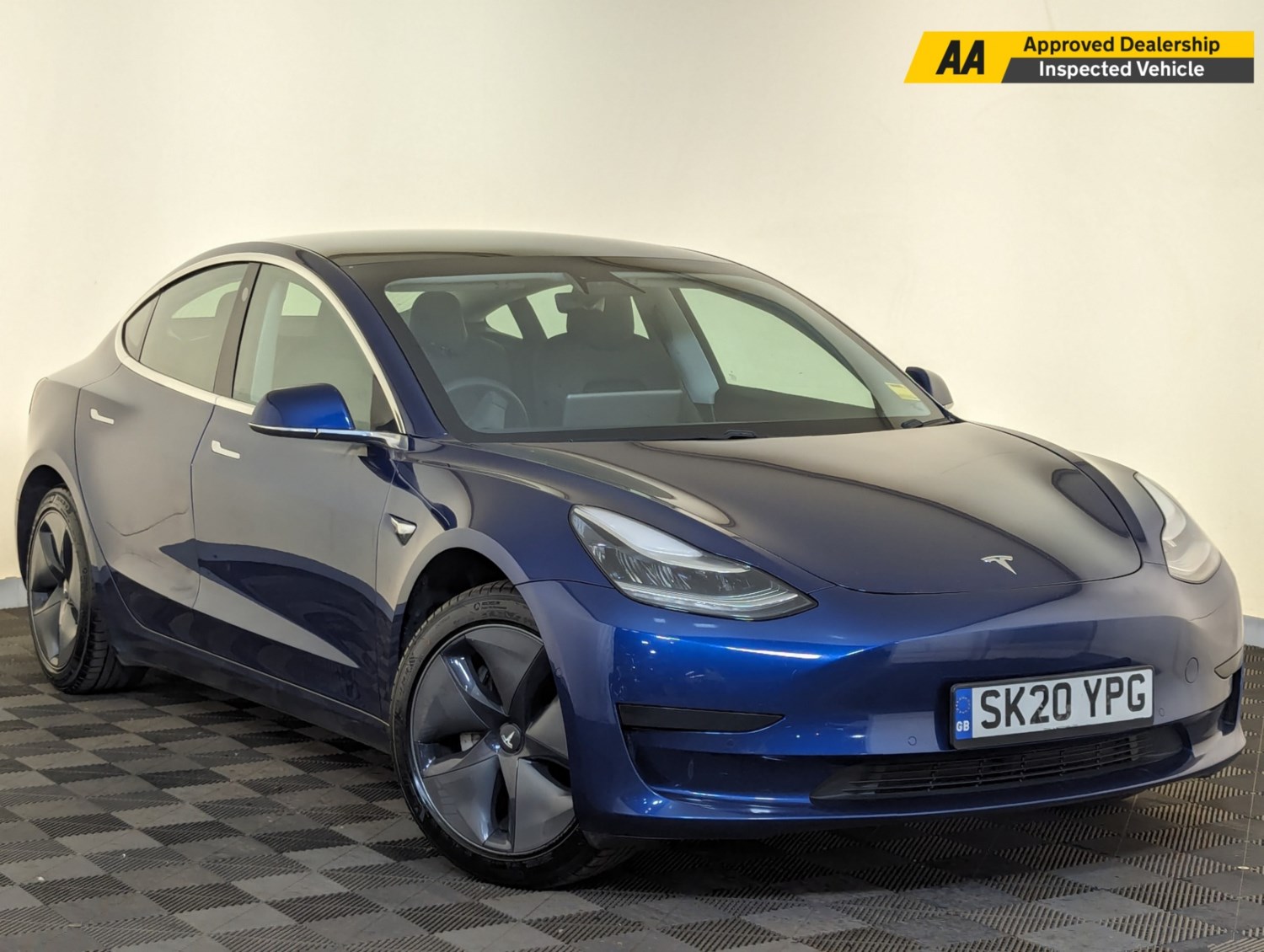 Tesla Model 3 Listing Image