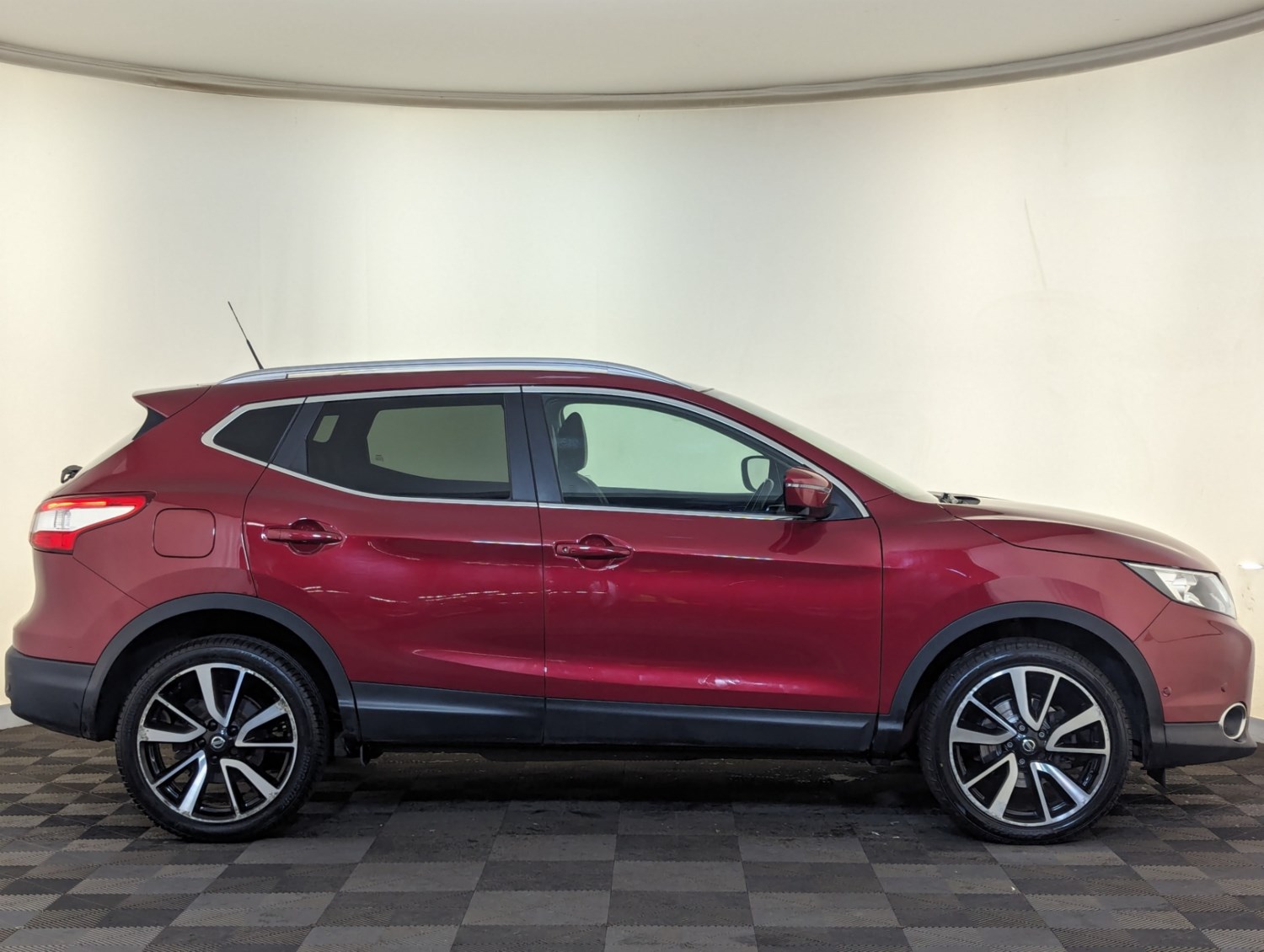 Nissan Qashqai Listing Image