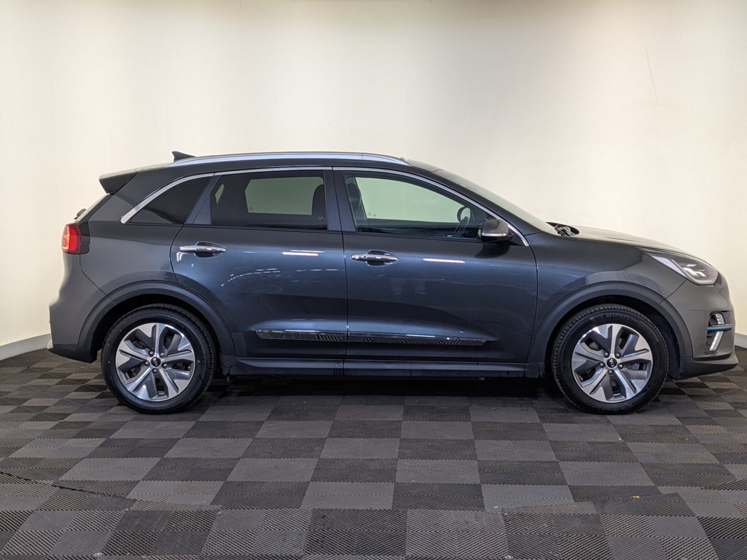 Kia Niro Listing Image