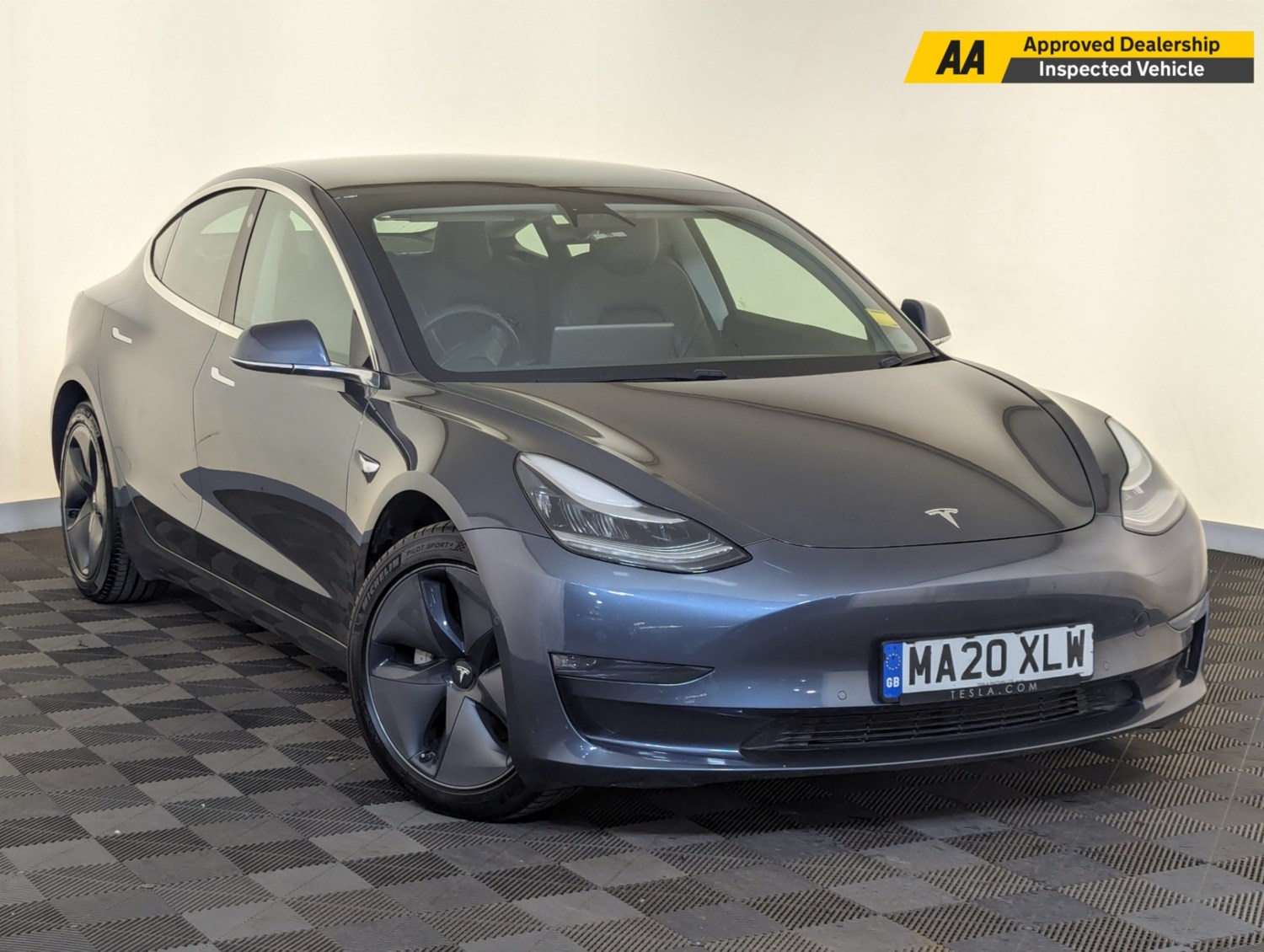 Tesla Model 3 Listing Image