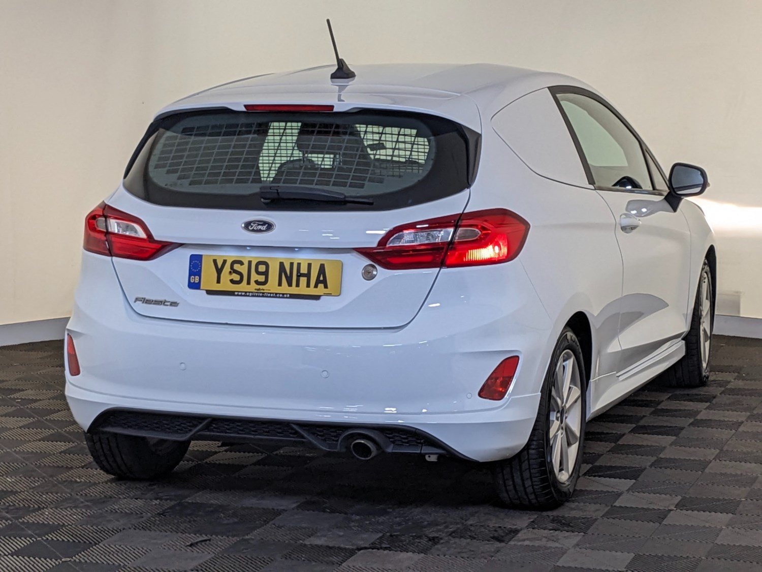 Ford Fiesta Listing Image