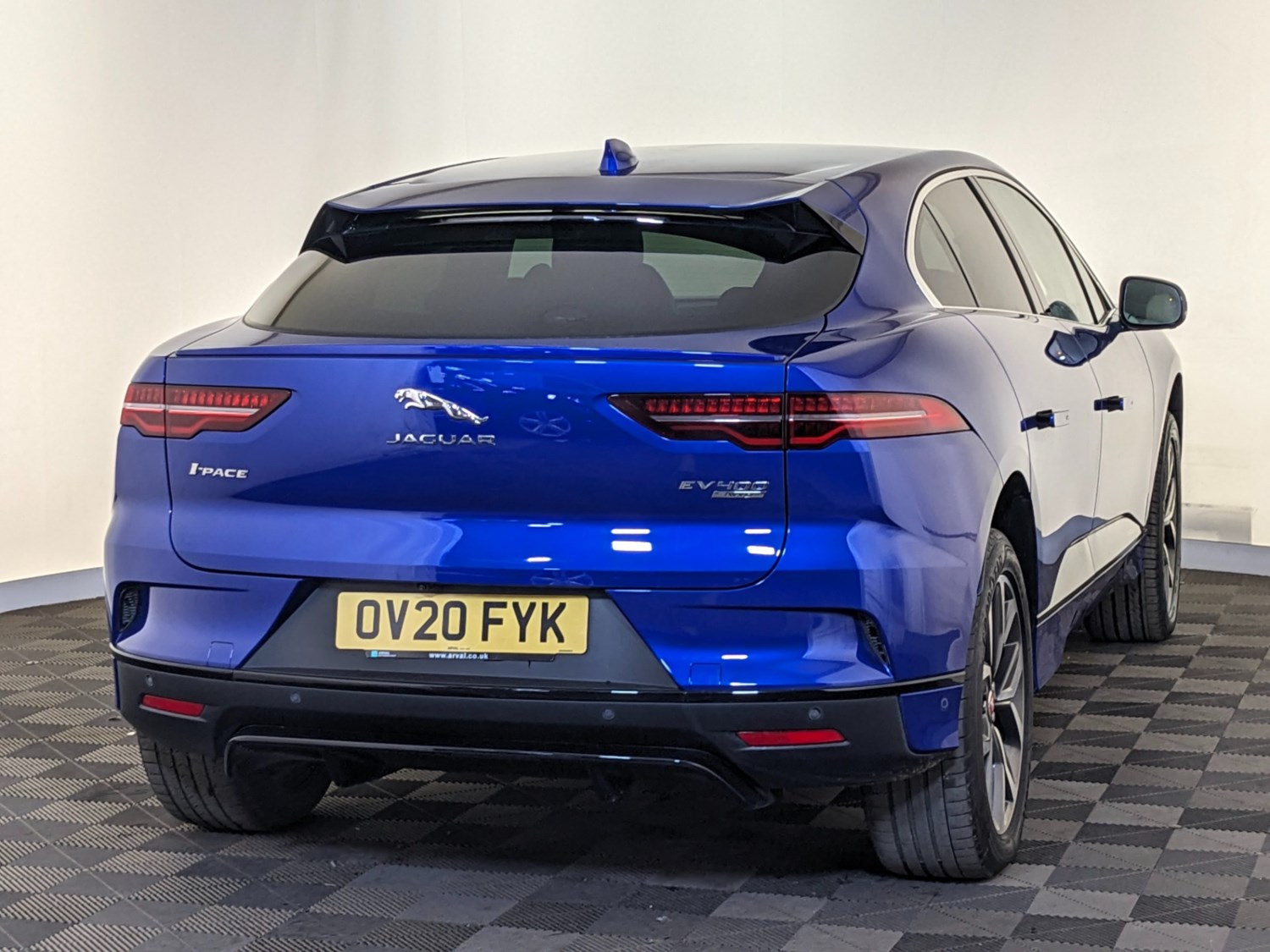 Jaguar I-PACE Listing Image