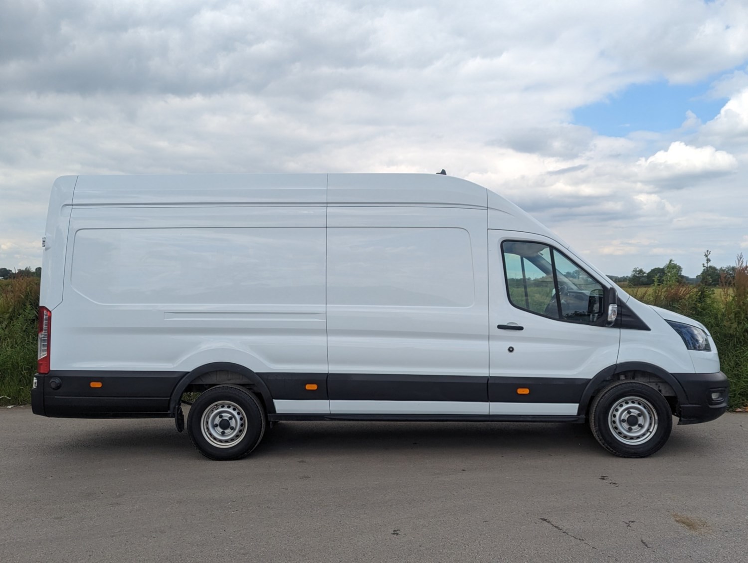 Ford Transit Listing Image