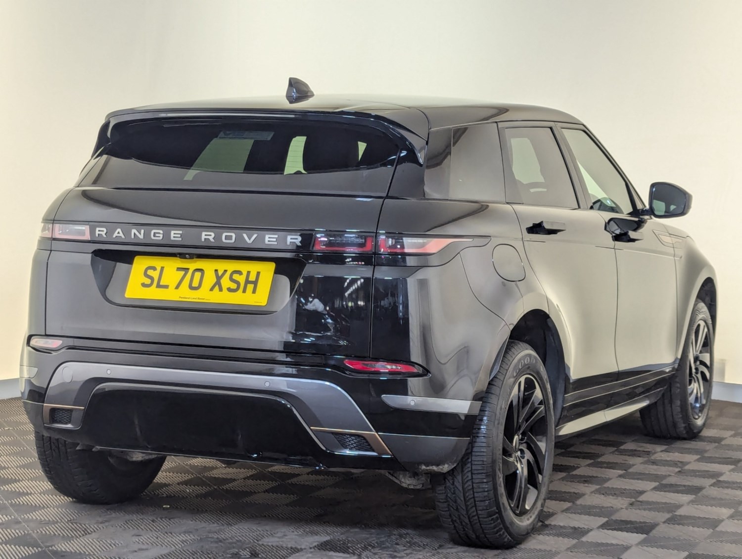 Land Rover Range Rover Evoque Listing Image