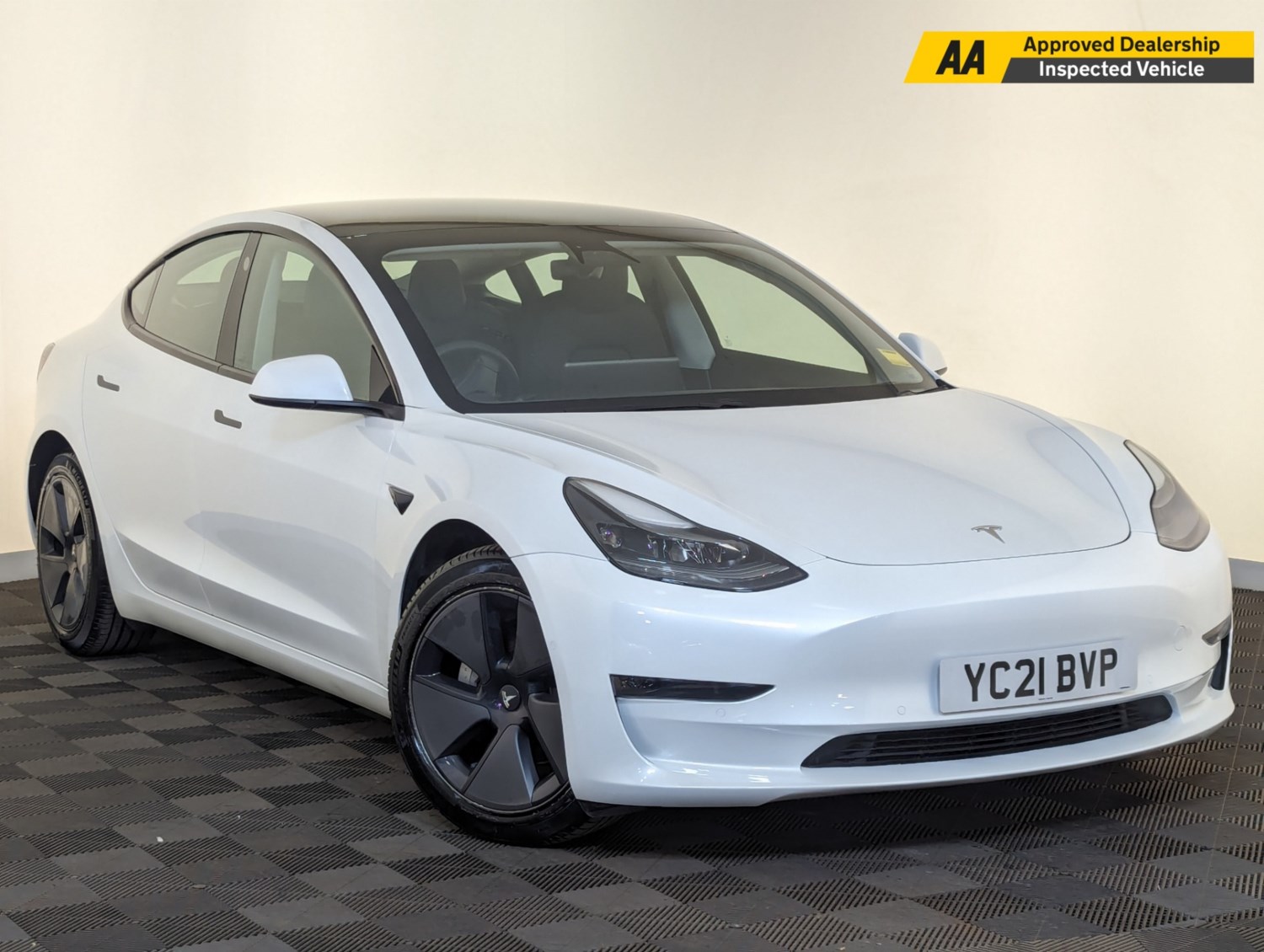 Tesla Model 3 Listing Image