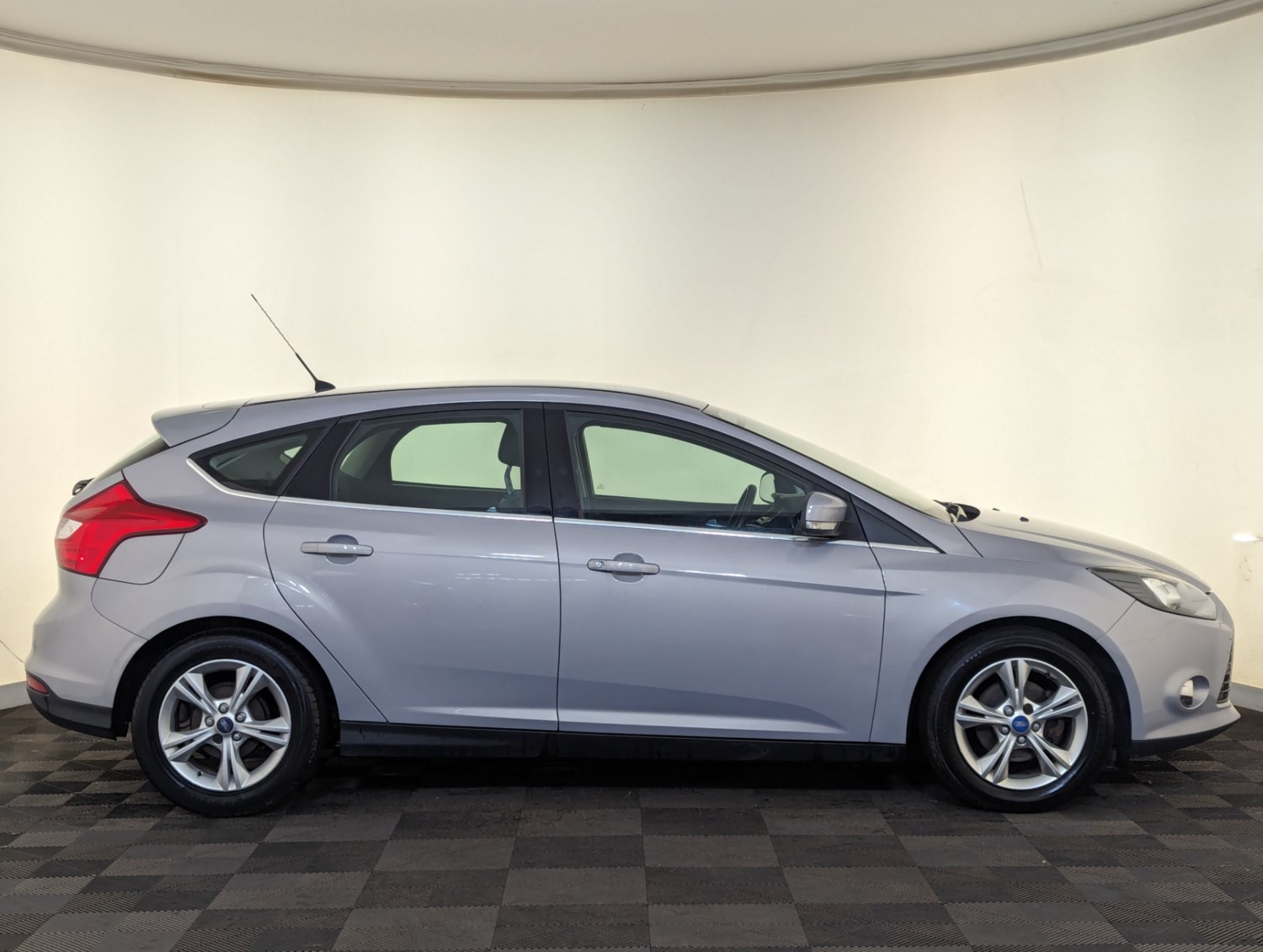 Ford Focus Listing Image