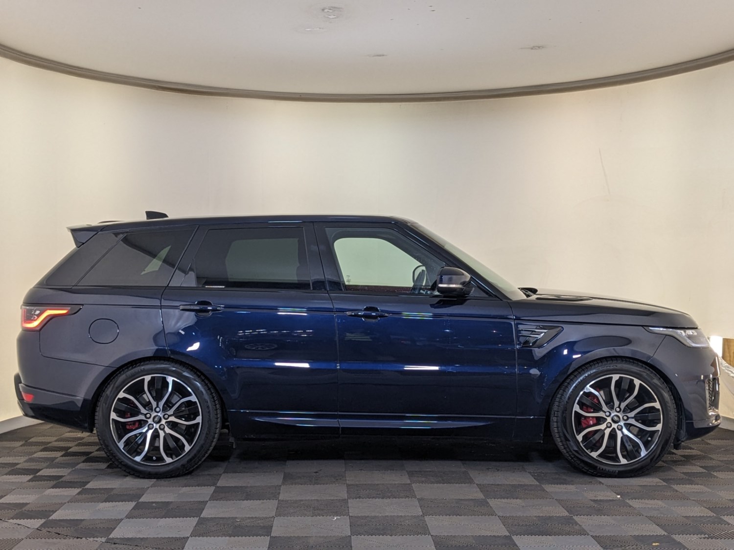 Land Rover Range Rover Sport Listing Image