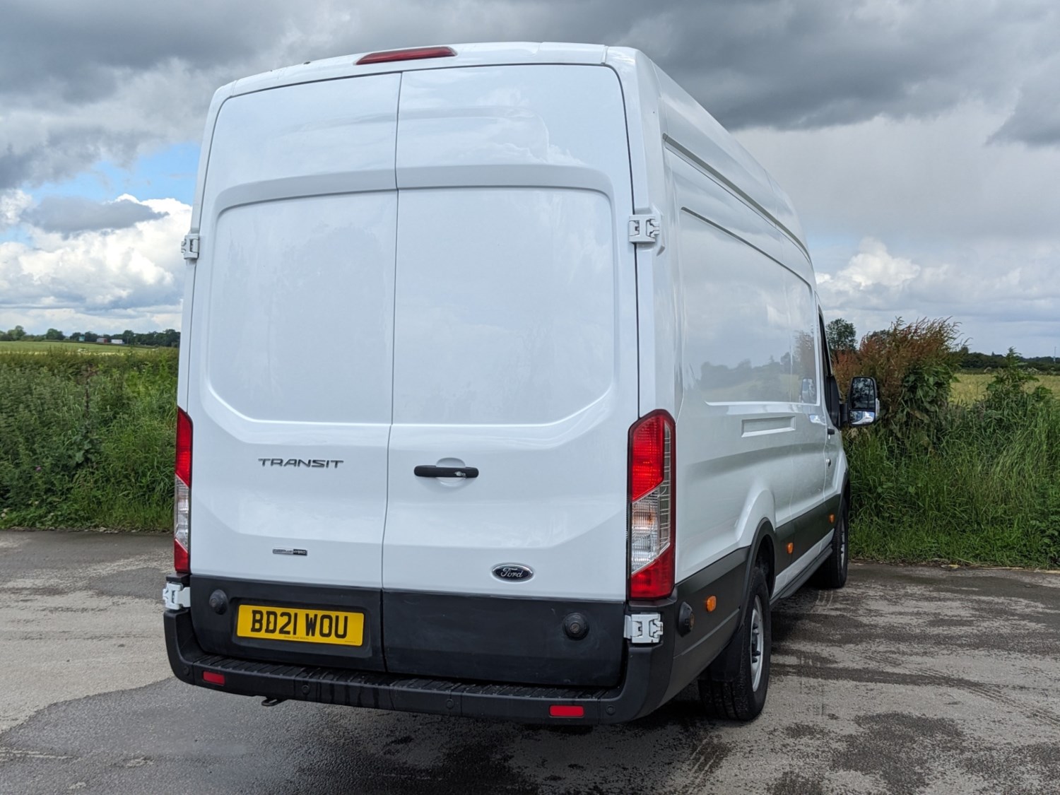 Ford Transit Listing Image