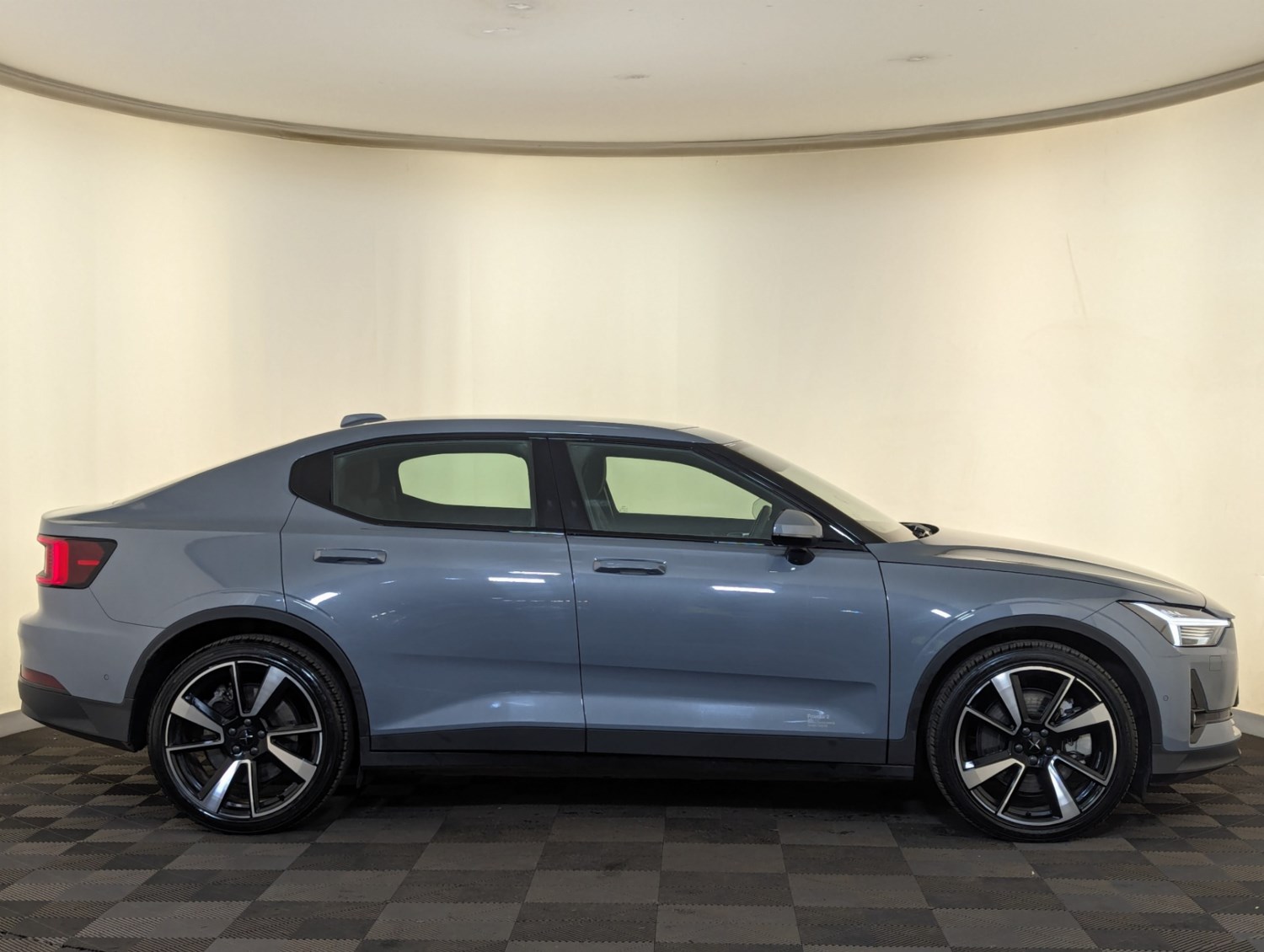 Polestar Polestar 2 Listing Image