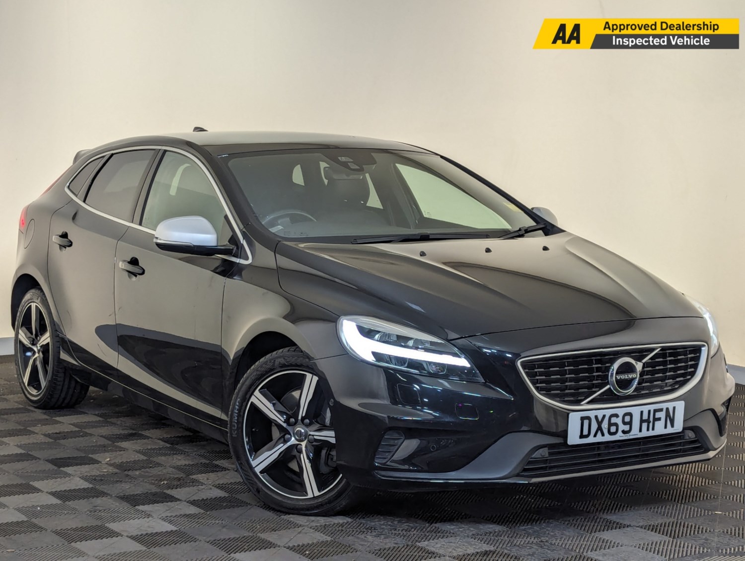 Volvo V40 Listing Image