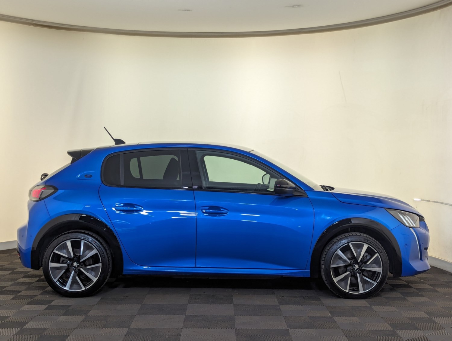 Peugeot 208 Listing Image