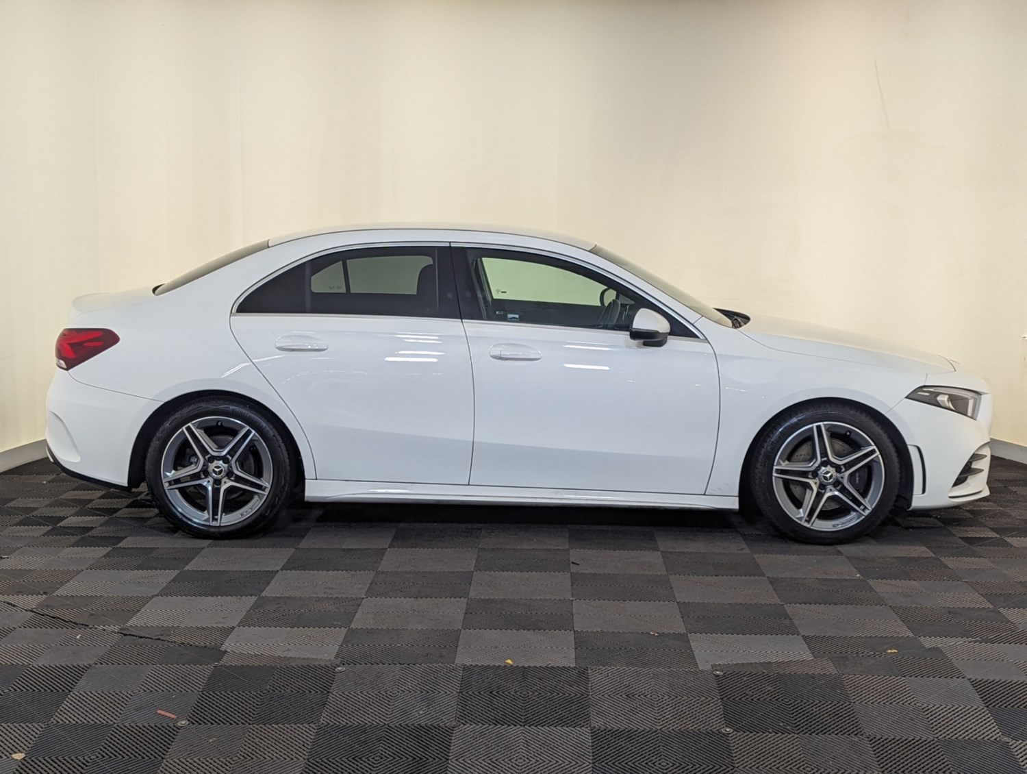 Mercedes-Benz A-Class Listing Image