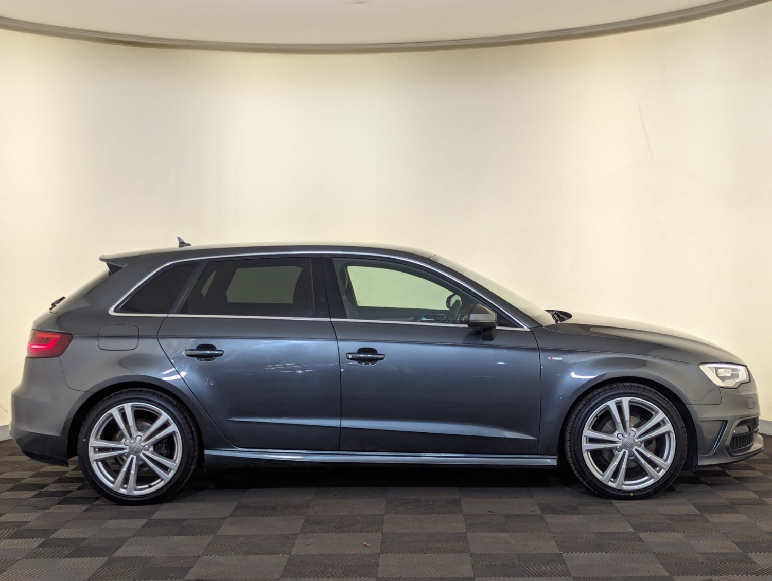 Audi A3 Listing Image