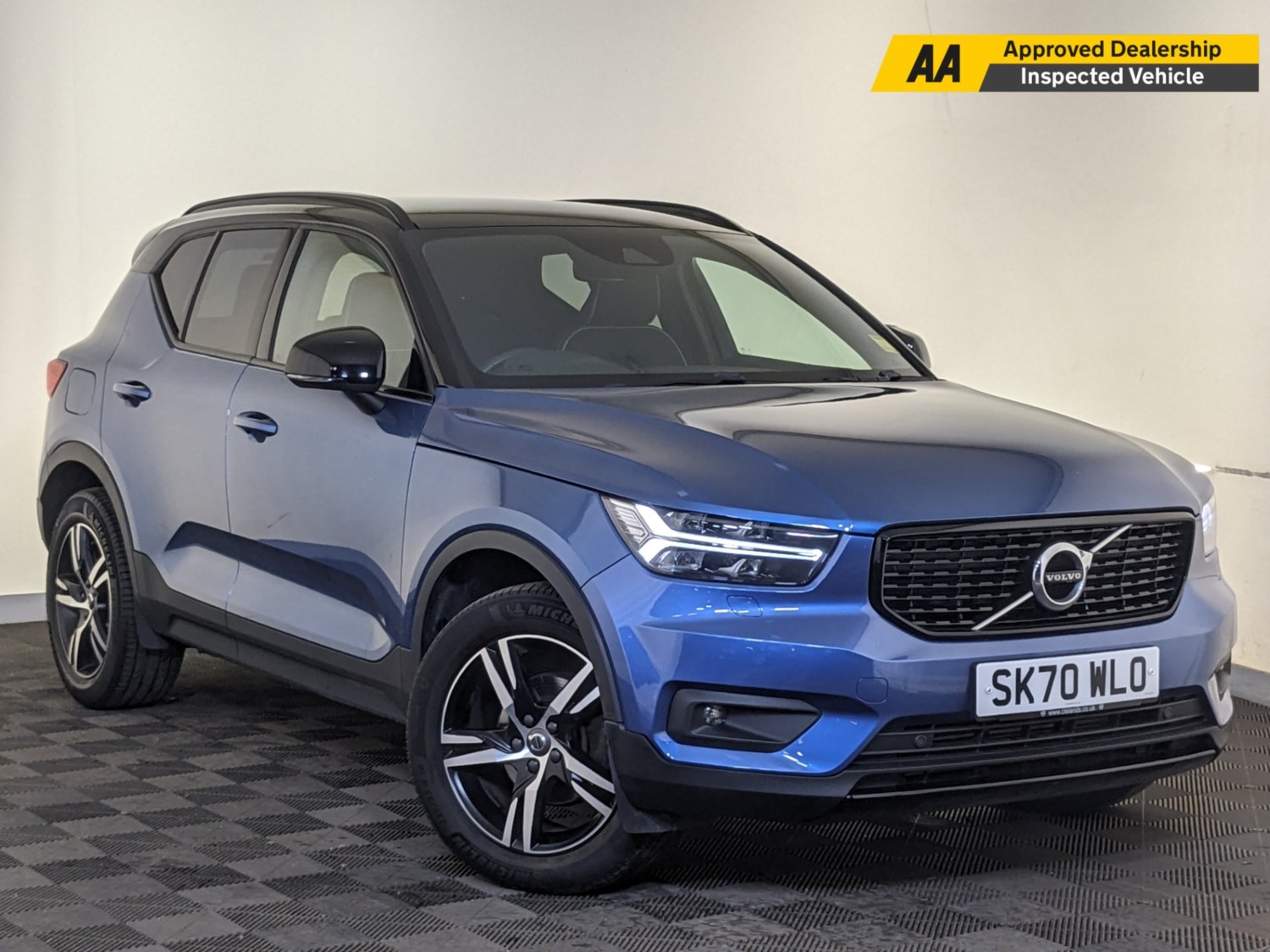 Volvo XC40 Listing Image