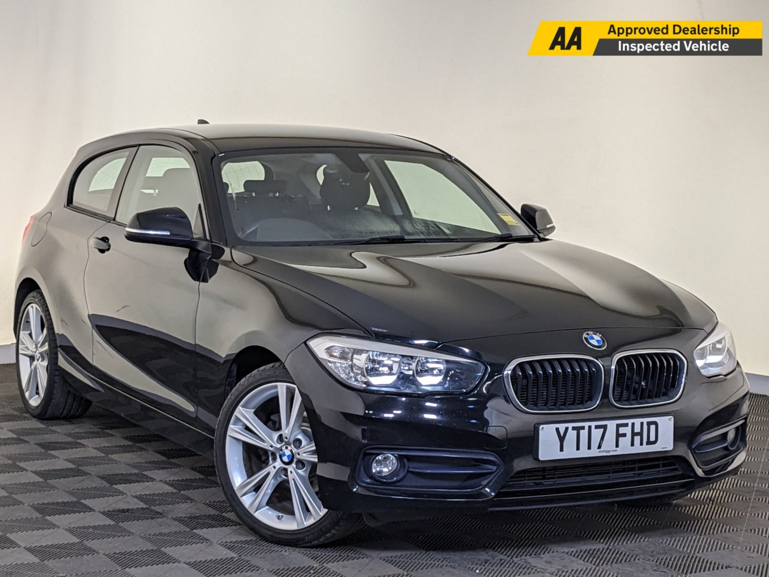 BMW 1 Series Listing Image