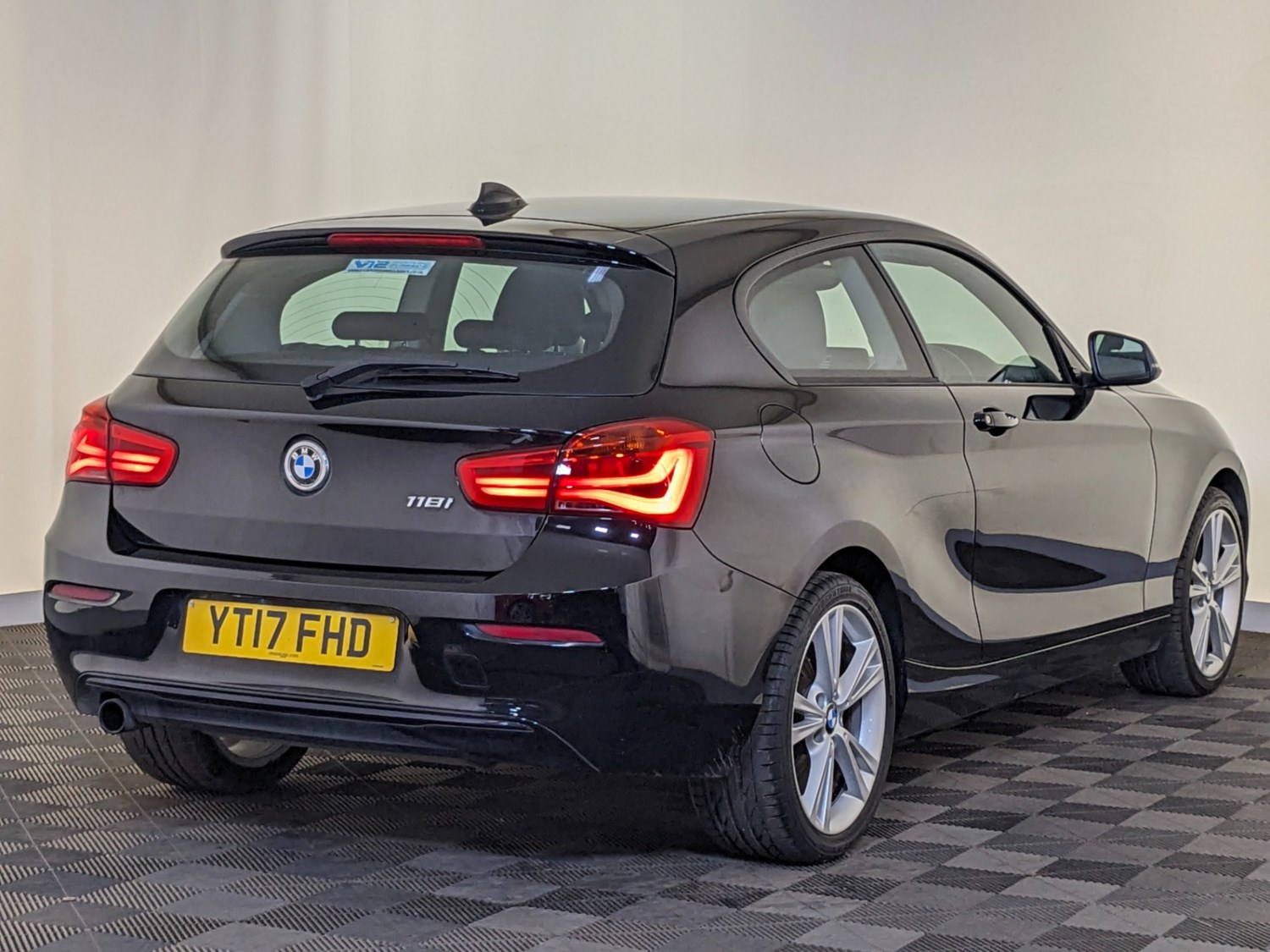 BMW 1 Series Listing Image