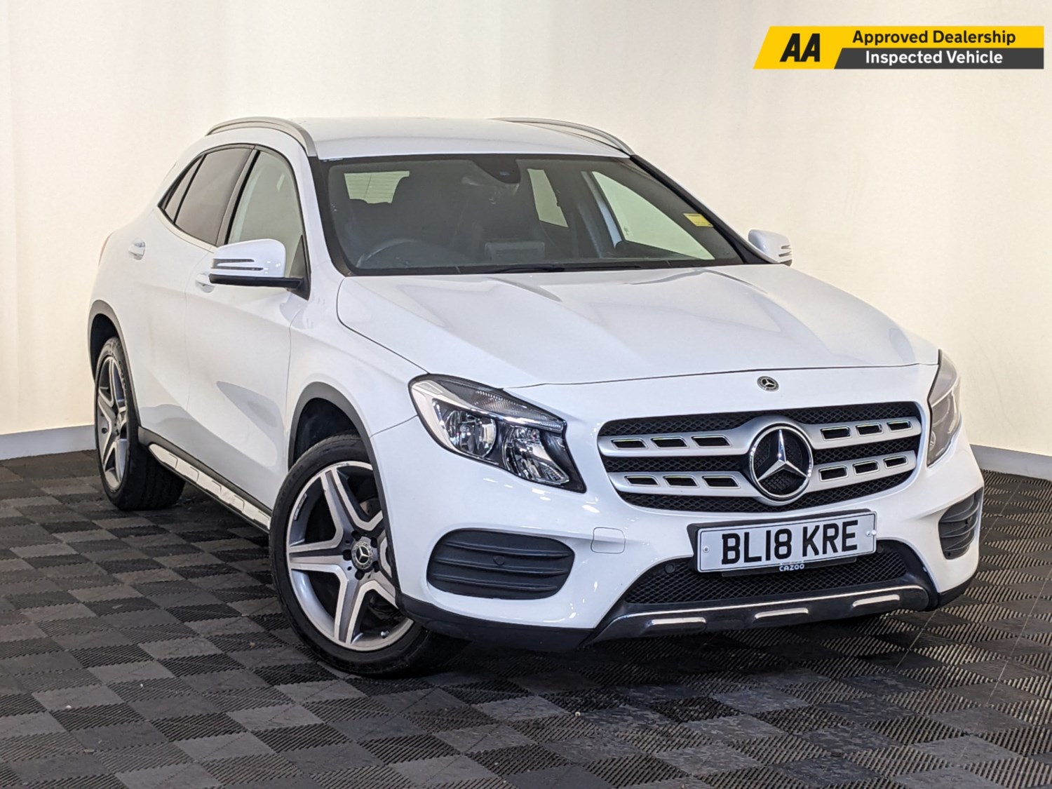 Mercedes-Benz GLA Listing Image