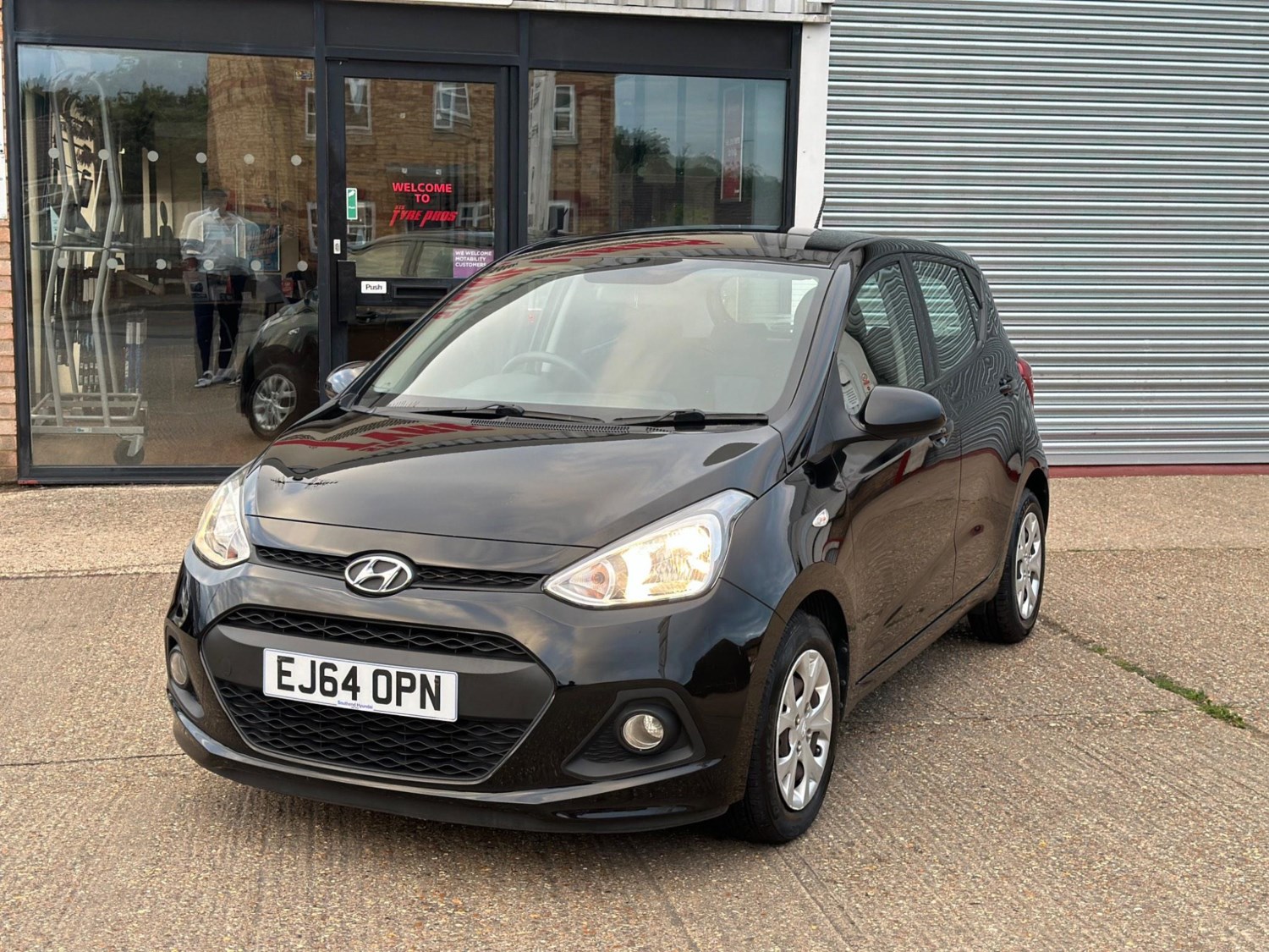 Hyundai i10 Listing Image