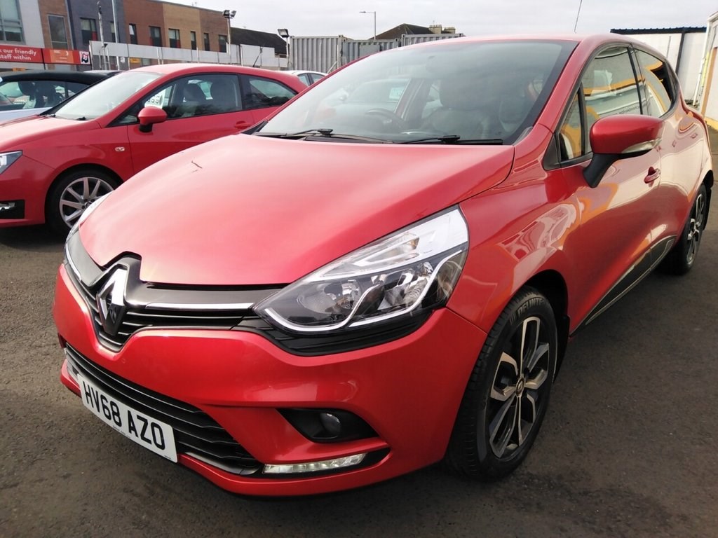 Renault Clio Listing Image