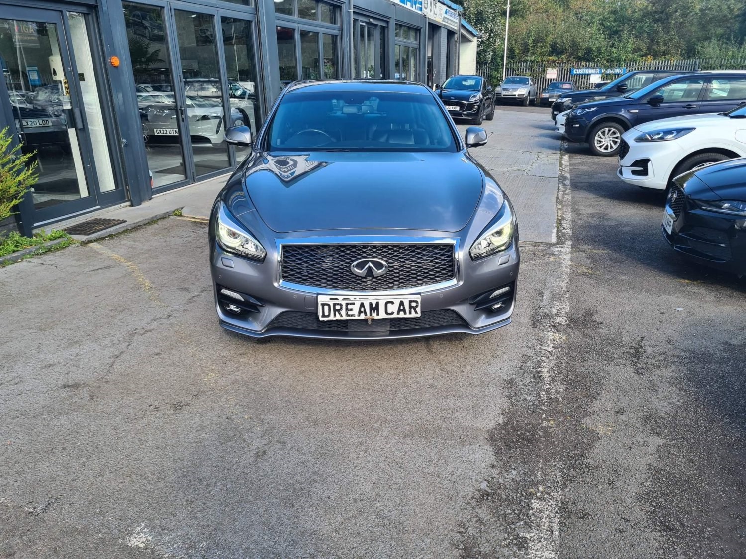 Infiniti Q70 Listing Image