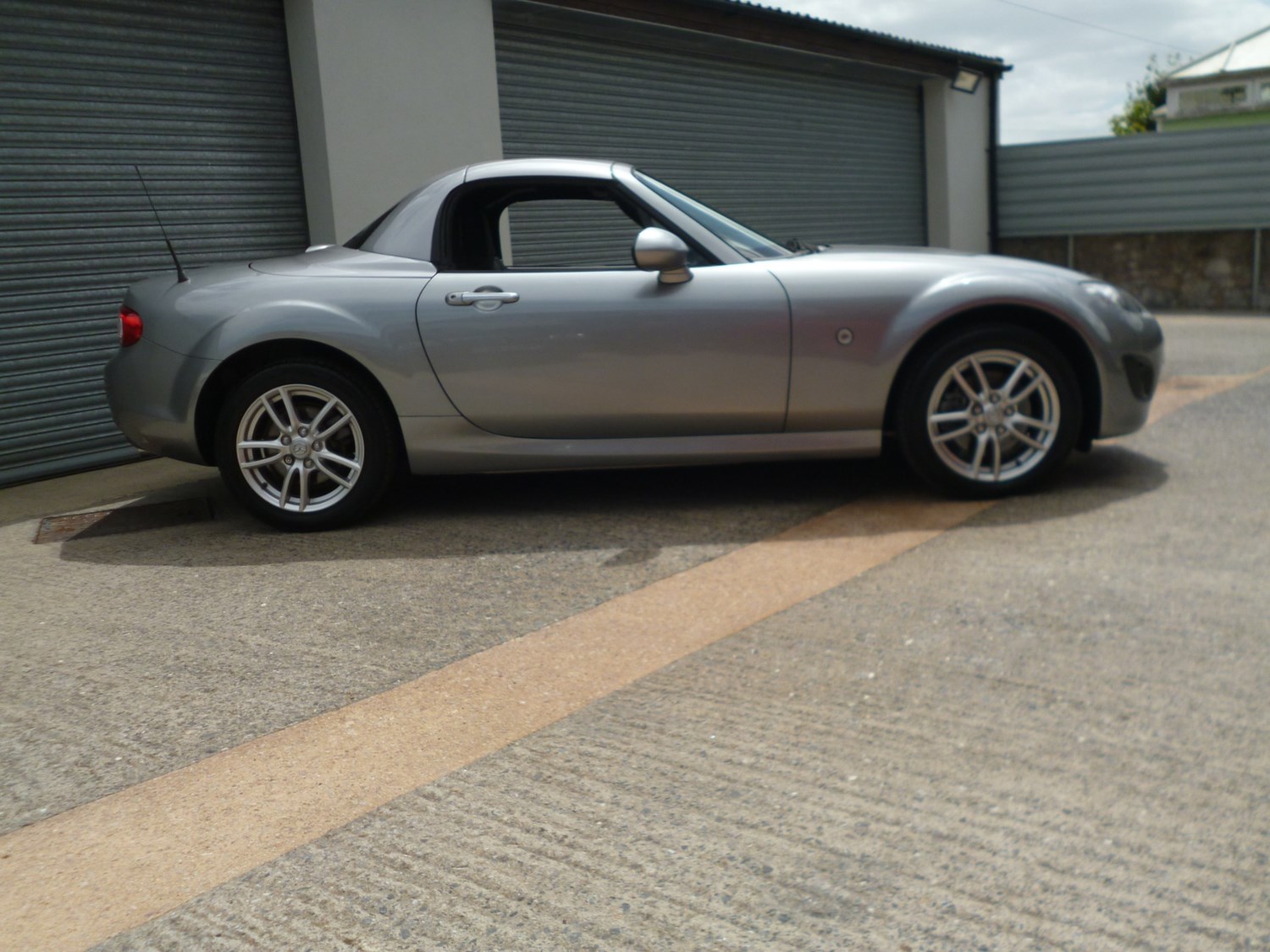 Mazda MX-5 Listing Image