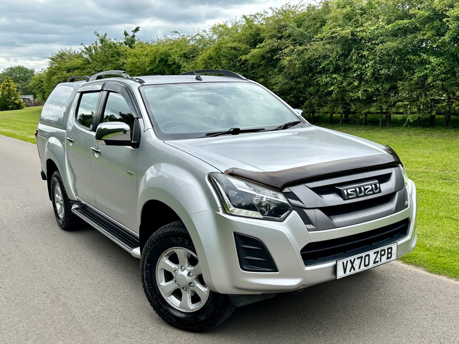 Isuzu D-Max Listing Image