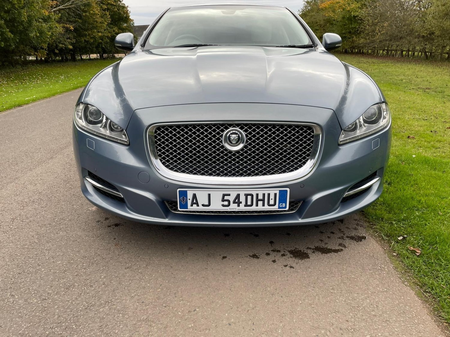 Jaguar XJ Listing Image