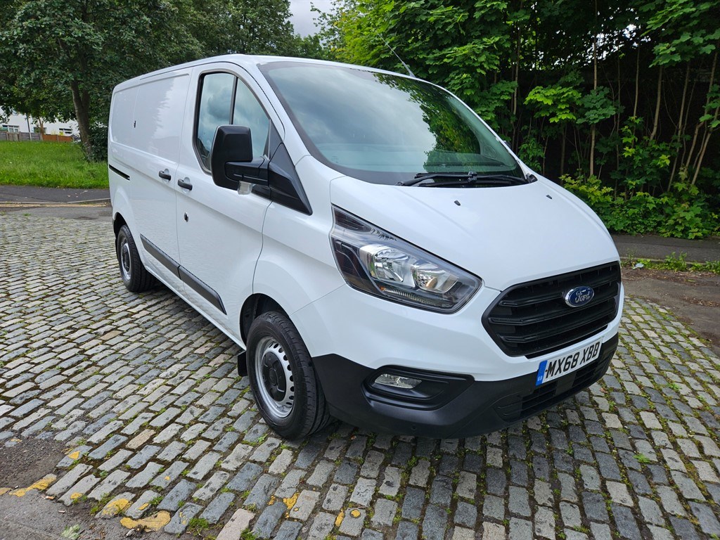 Ford Transit Custom Listing Image