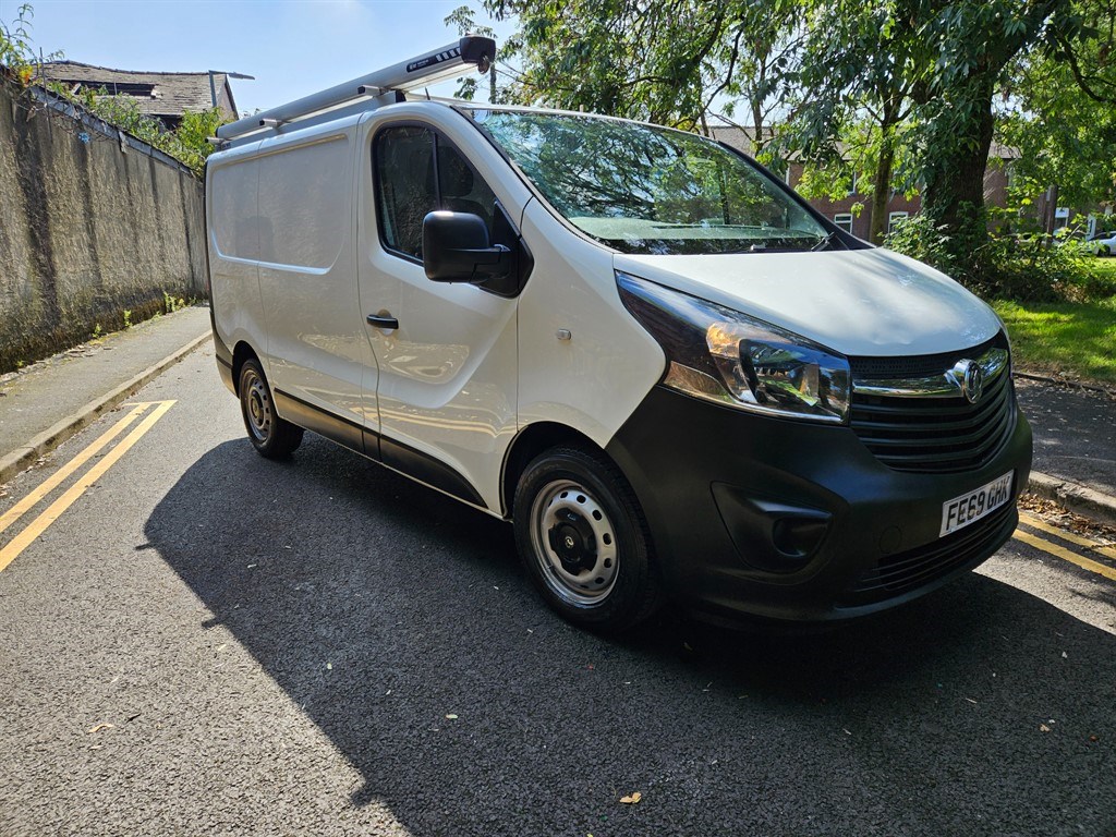 Vauxhall Vivaro Listing Image