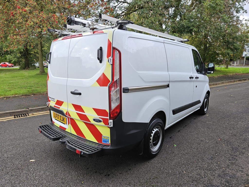 Ford Transit Custom Listing Image