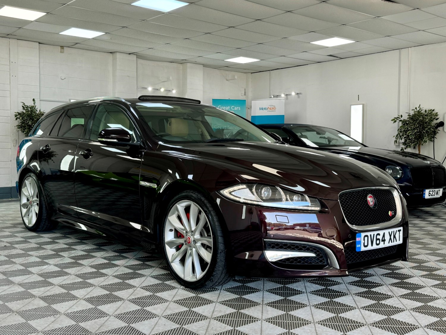 Jaguar XF Listing Image