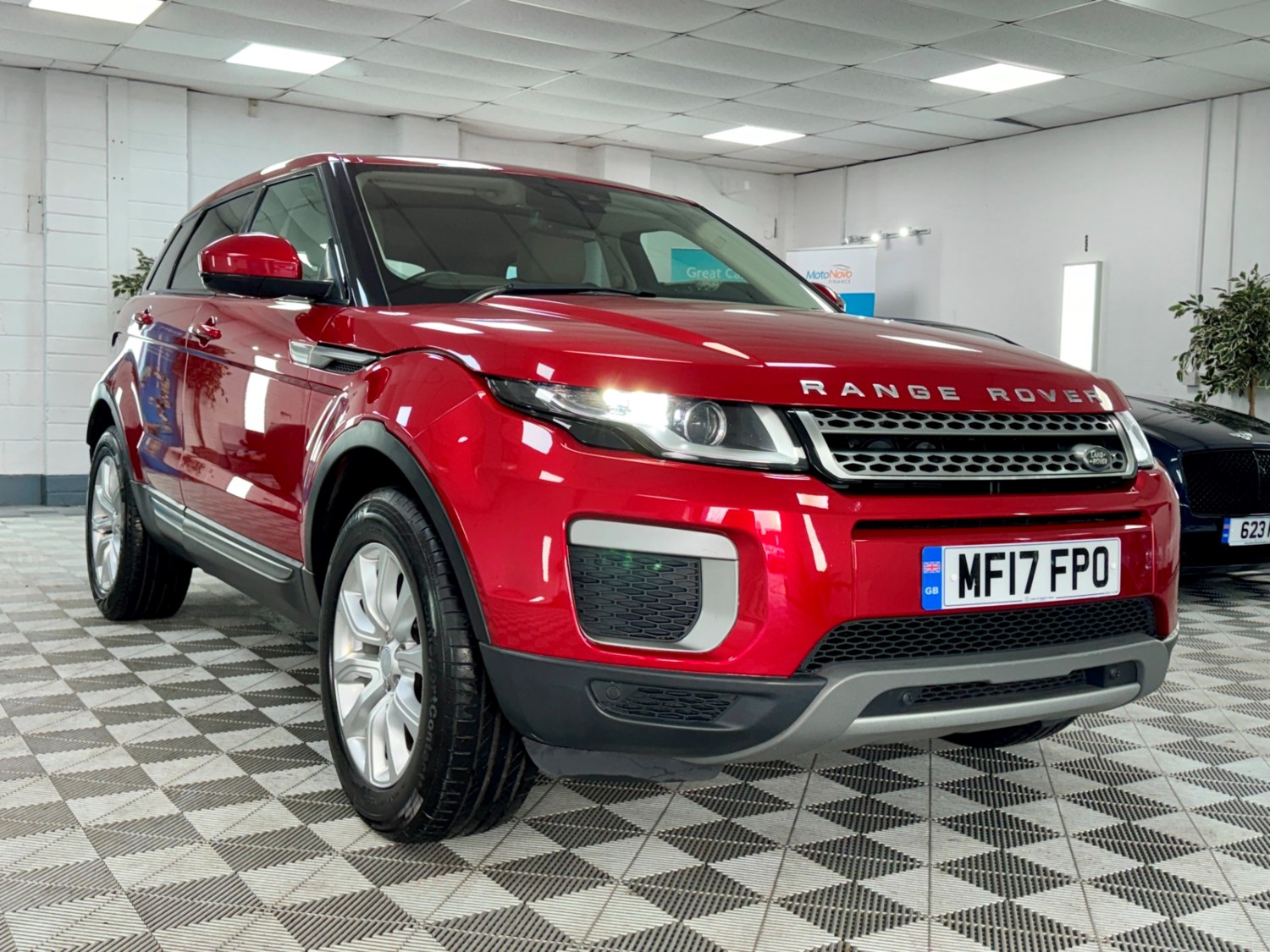 Land Rover Range Rover Evoque Listing Image