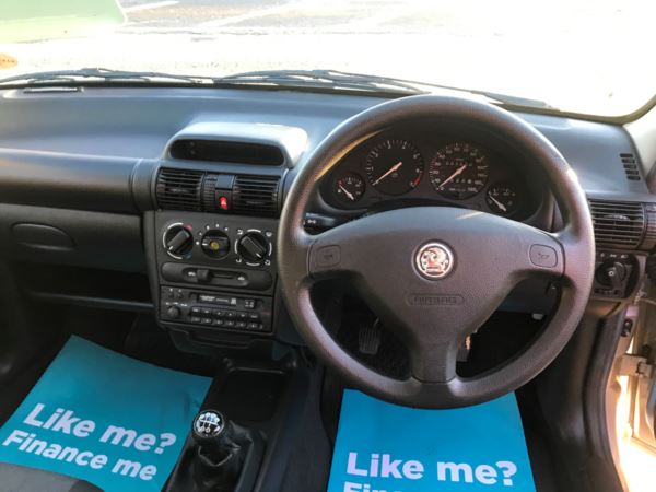 2000 (W) Vauxhall Corsa 1.0 12V Club 3dr For Sale In Stratford-upon-Avon, Warwickshire