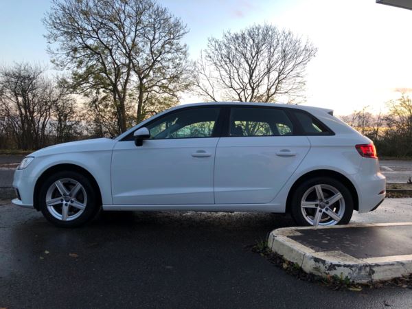 2019 (19) Audi A3 30 TFSI 5dr S Tronic For Sale In Stratford-upon-Avon, Warwickshire