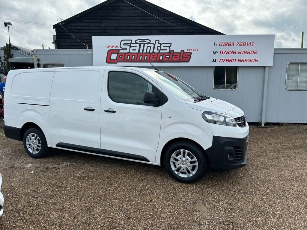 Vauxhall Vivaro Listing Image