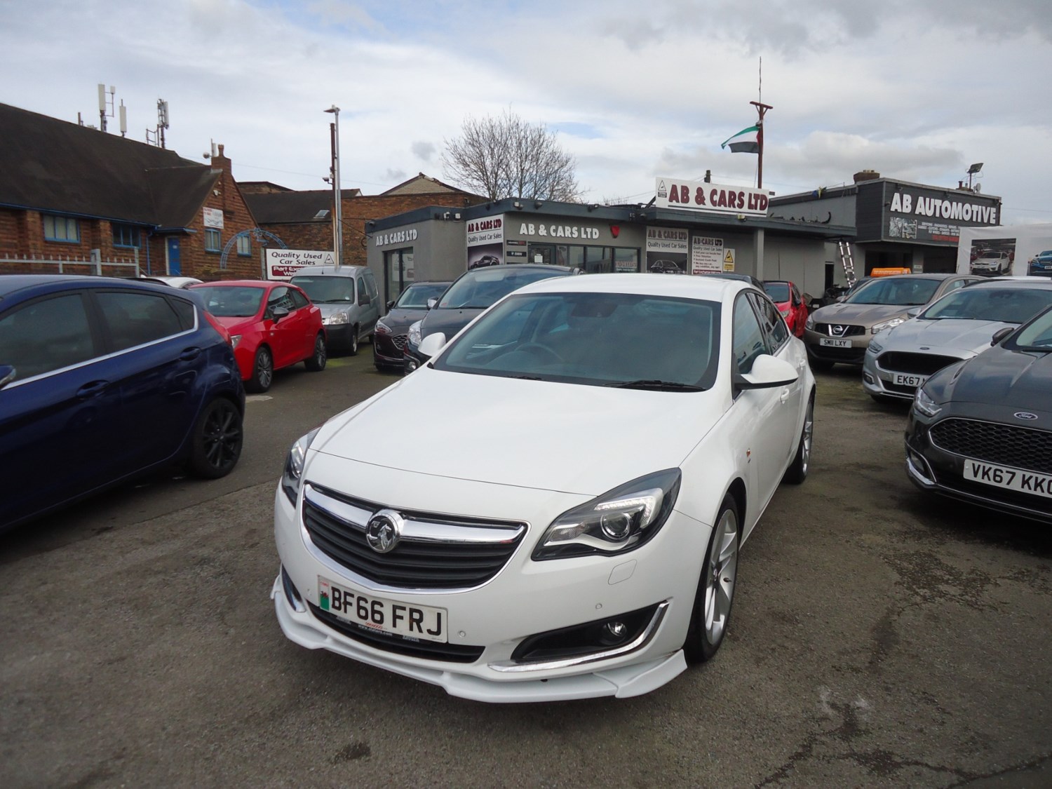 Vauxhall Insignia Listing Image