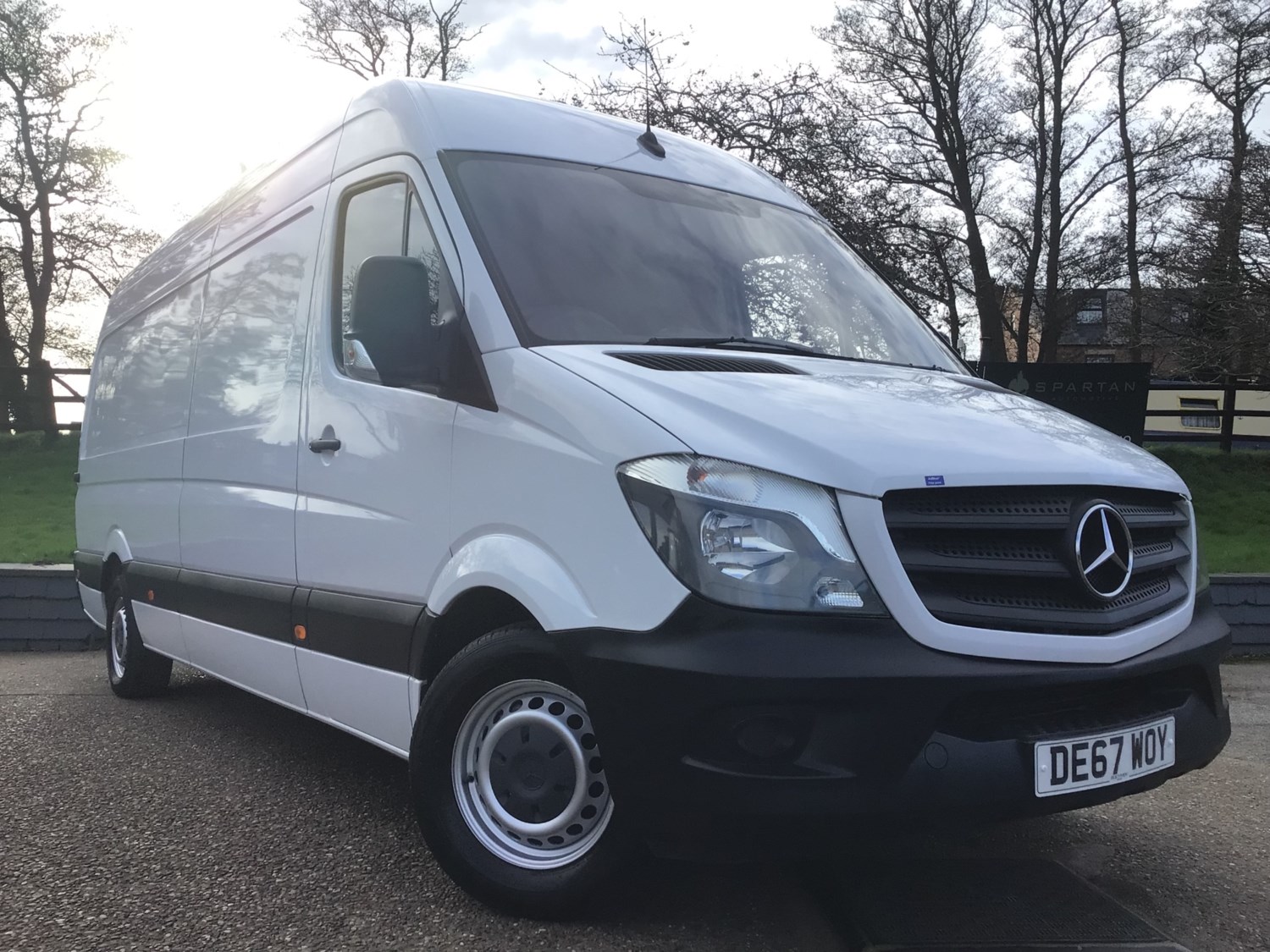 Mercedes-Benz Sprinter Listing Image