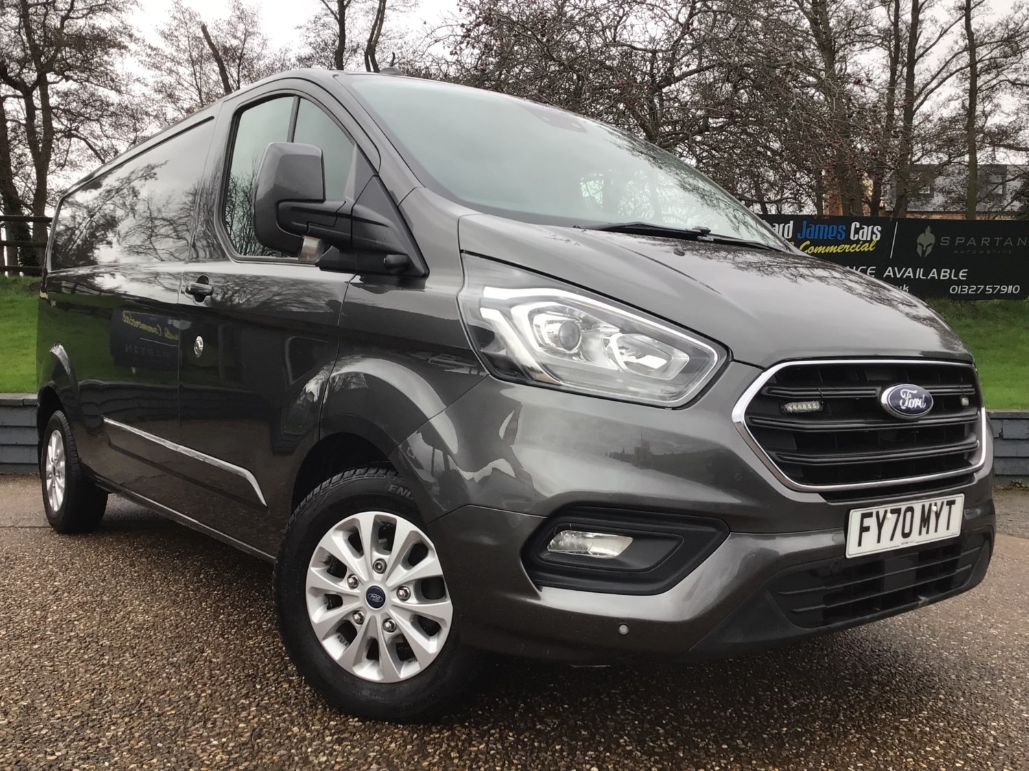 Ford Transit Custom Listing Image