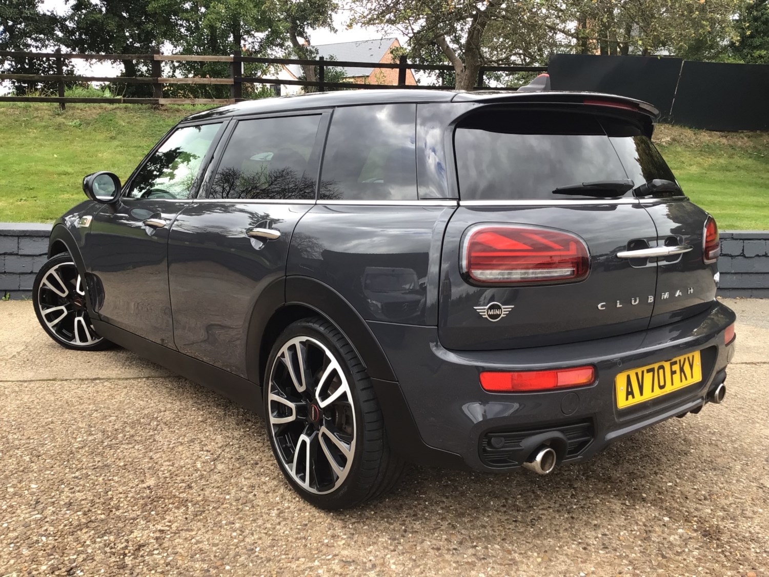 MINI Clubman Listing Image