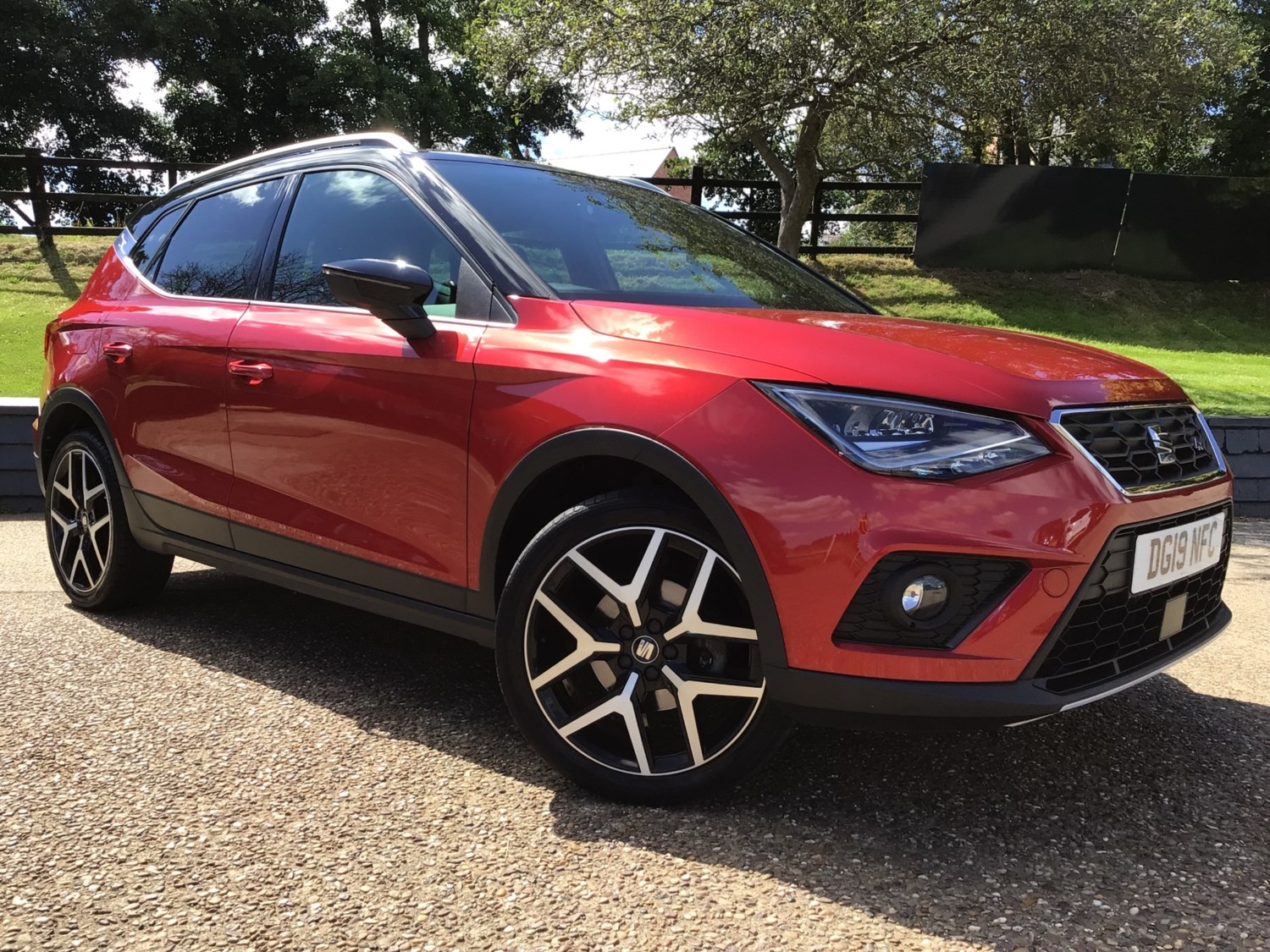 SEAT Arona Listing Image