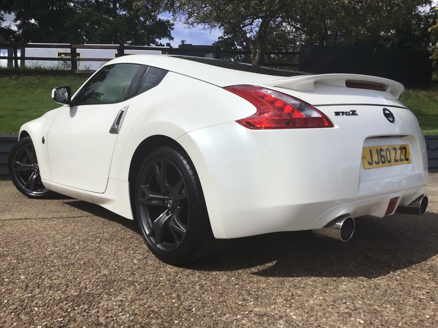 Nissan 370Z Listing Image